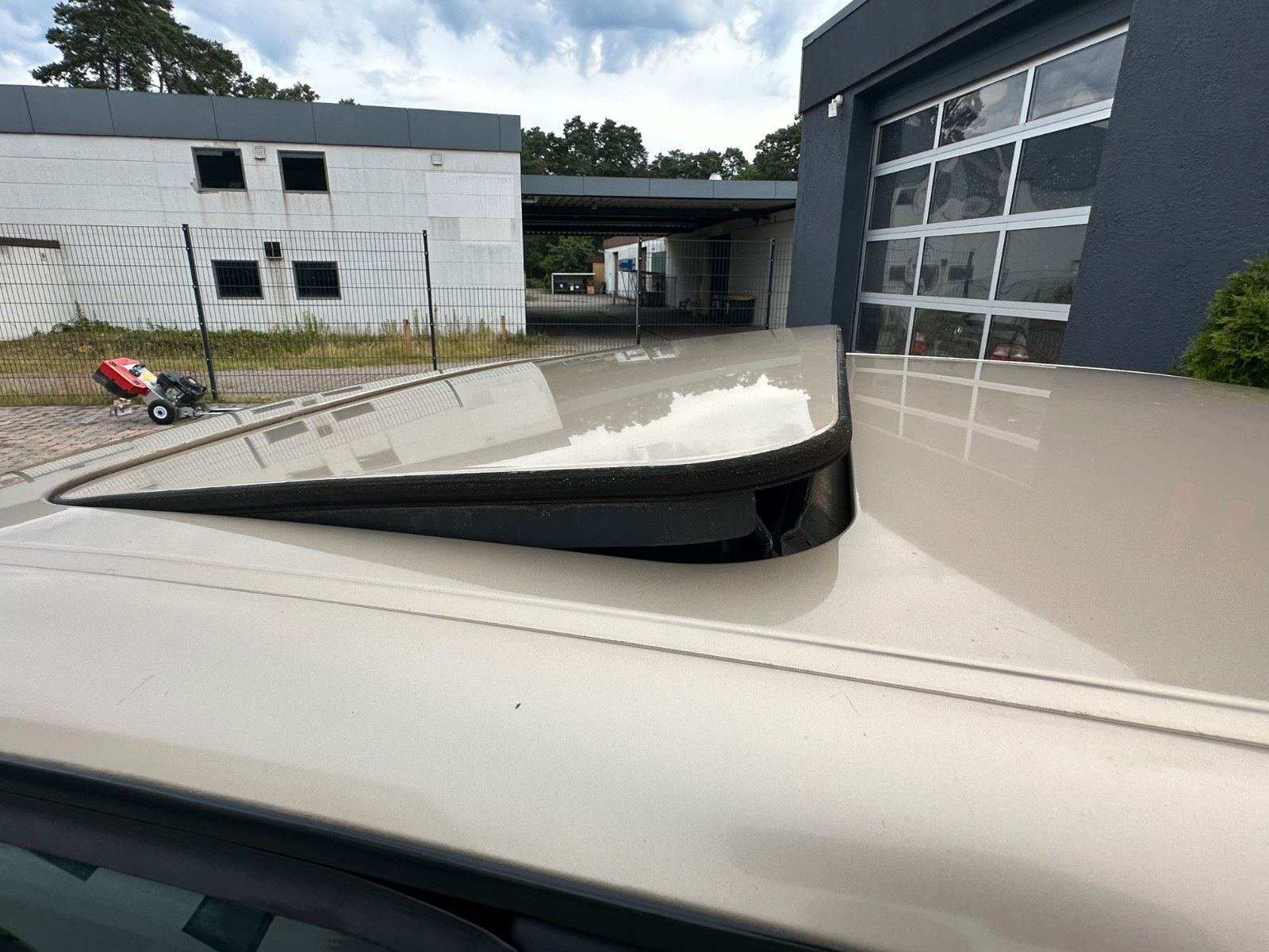 Fahrzeugabbildung Audi 100 Limo 20. 74 KW Tüv 8/26 Klima SD Servo