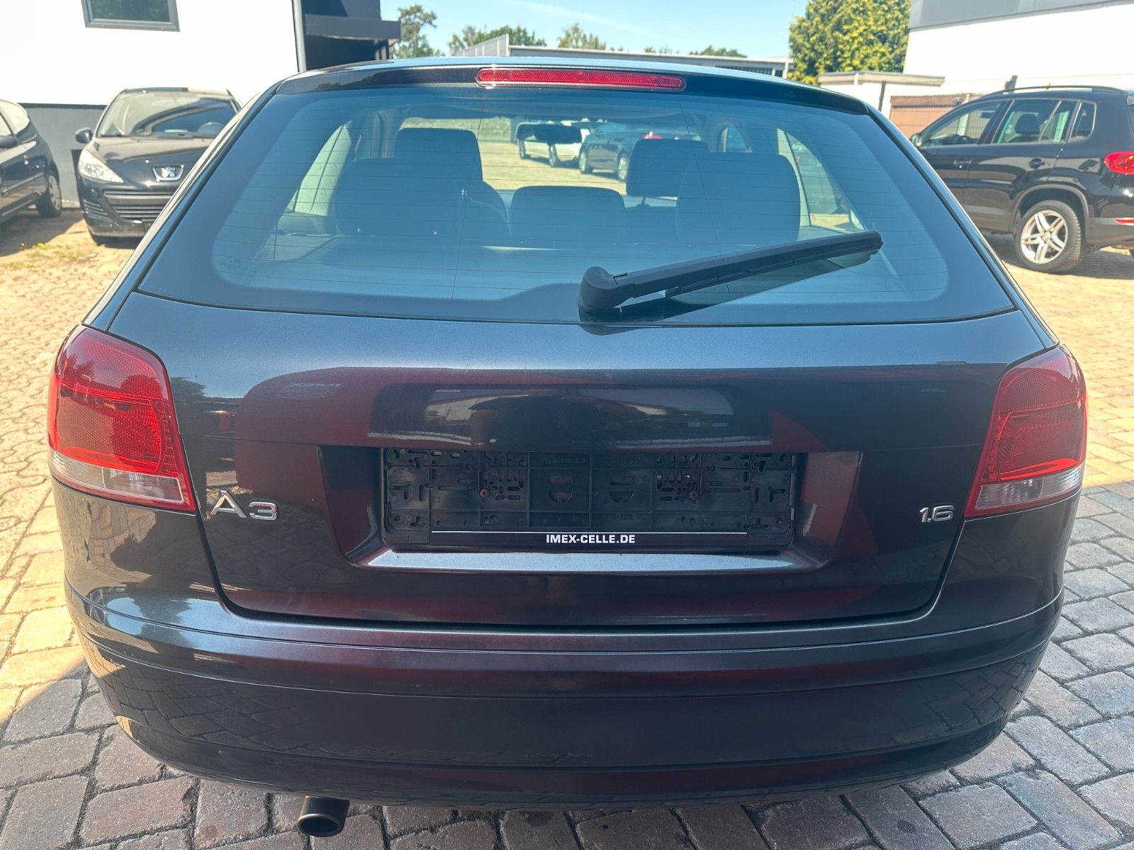 Fahrzeugabbildung Audi A3 1.6 Attraction 101 PS HU neu Klima Alu