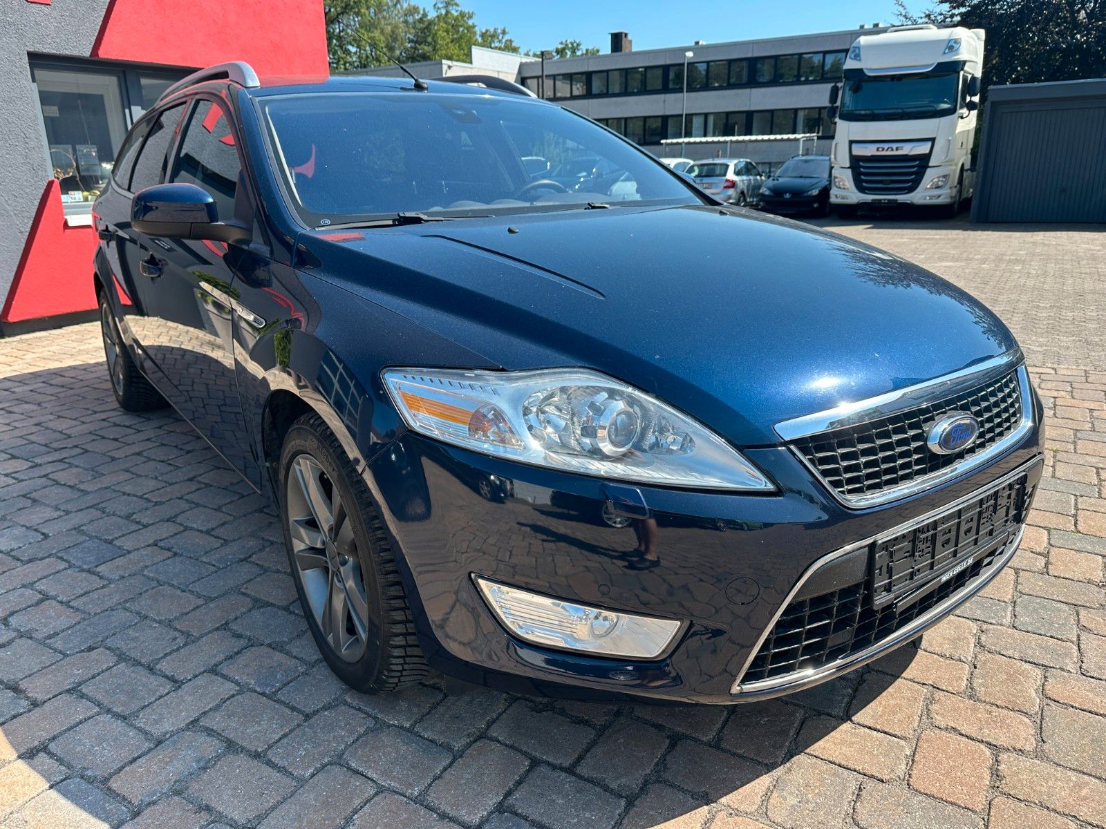 Fahrzeugabbildung Ford Mondeo Titanium 2.0 203 PS HU neu Autom.