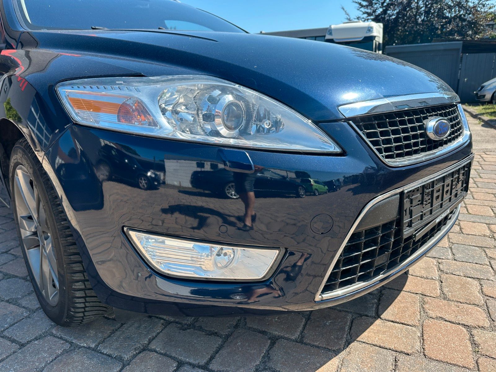 Fahrzeugabbildung Ford Mondeo Titanium 2.0 203 PS HU neu Autom.