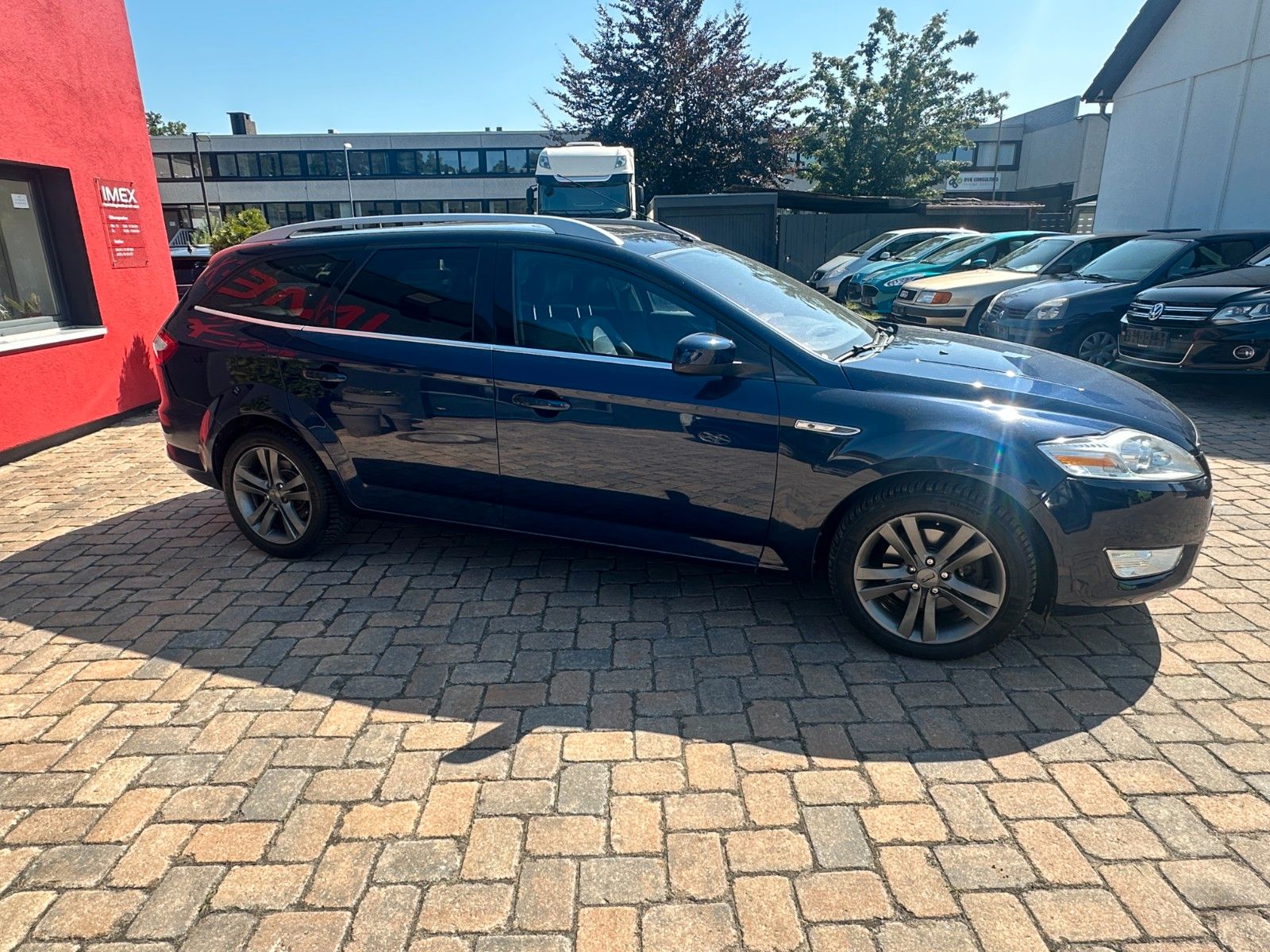 Fahrzeugabbildung Ford Mondeo Titanium 2.0 203 PS HU neu Autom.