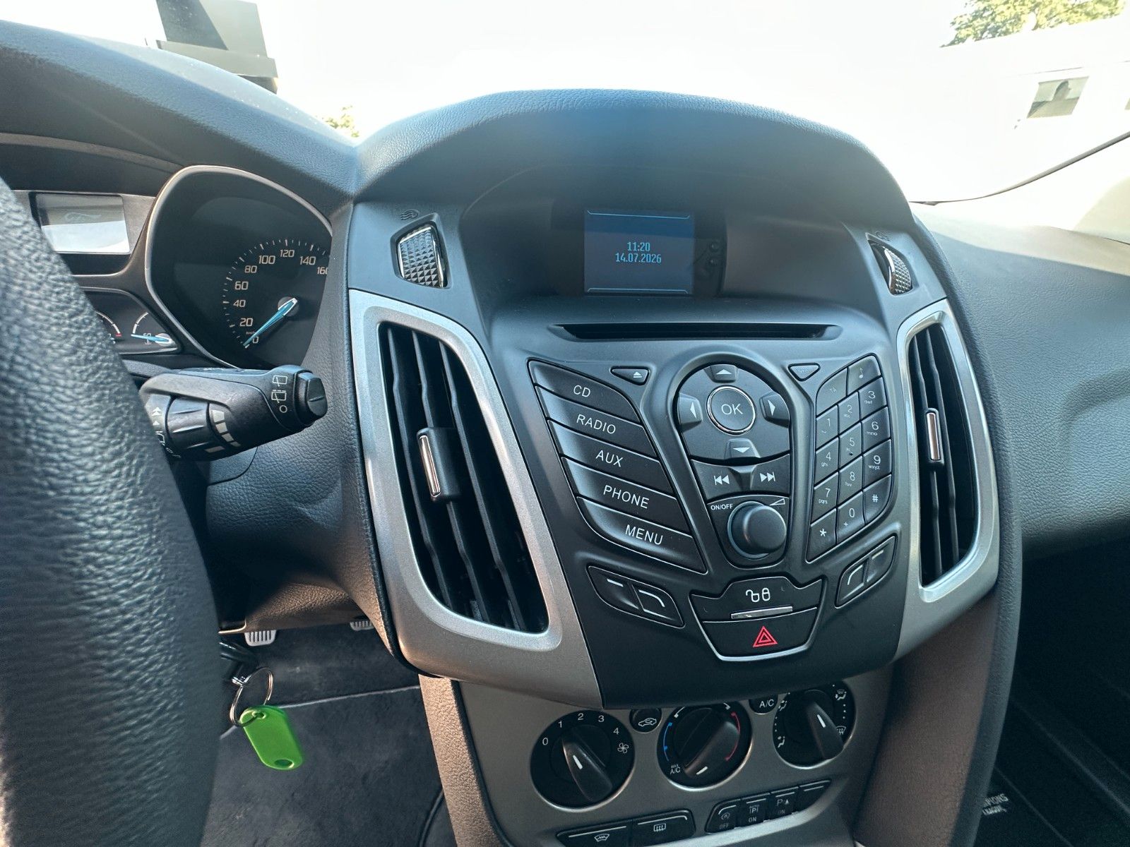 Fahrzeugabbildung Ford Focus Turnier Trend 1.6 115 PS