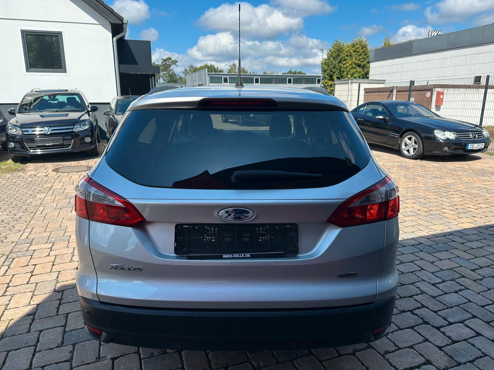 Fahrzeugabbildung Ford Focus Turnier Trend 1.6 115 PS