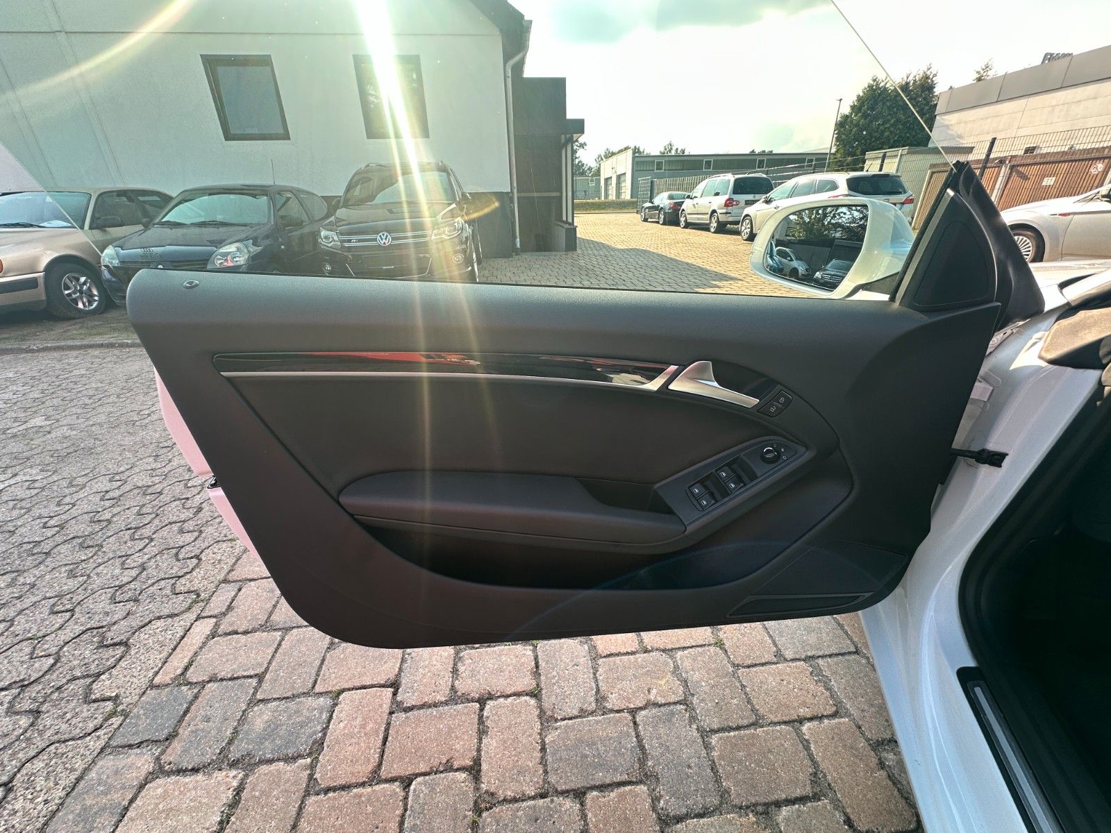 Fahrzeugabbildung Audi A5 Cabriolet 1.8 TFSI HU neu S Line Xenon
