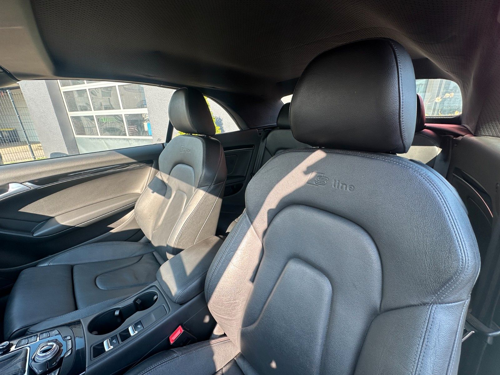 Fahrzeugabbildung Audi A5 Cabriolet 1.8 TFSI HU neu S Line Xenon