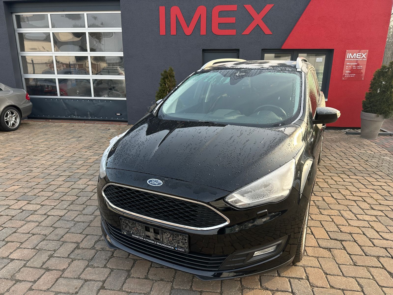 Fahrzeugabbildung Ford C-MAX Cool & Connect 2.0 150 PS Autom. Navi AHK