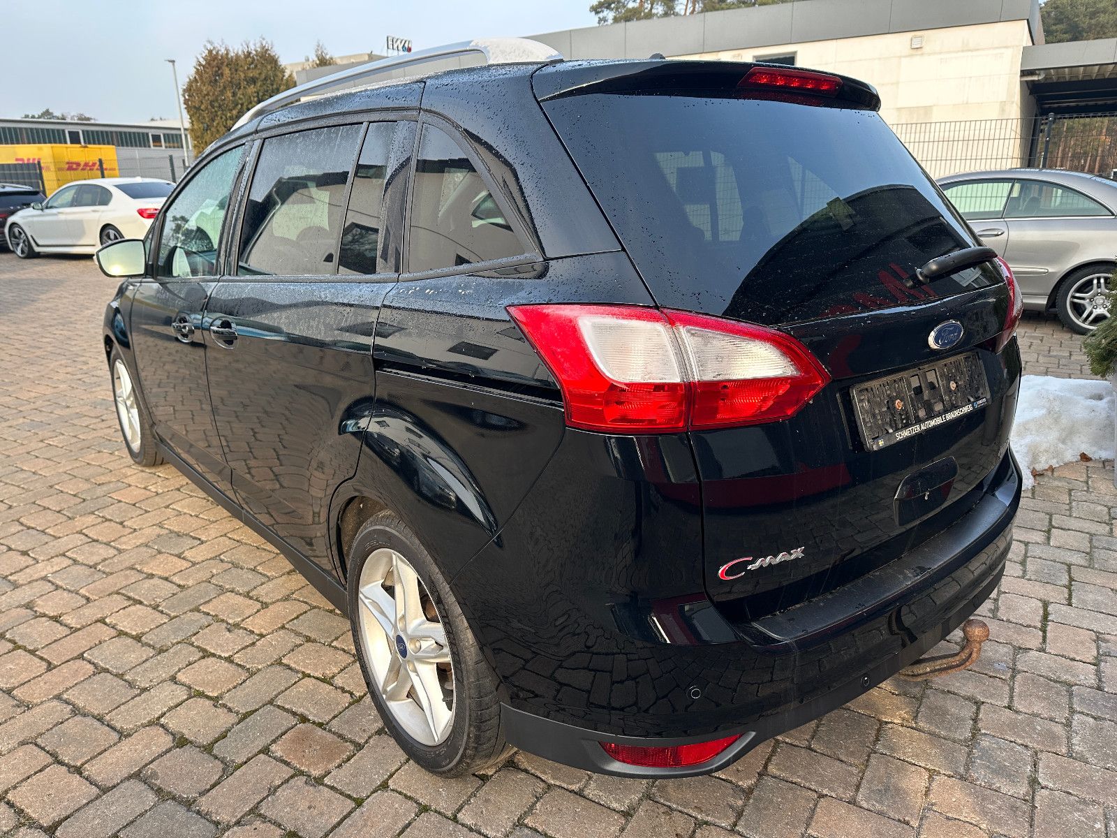 Fahrzeugabbildung Ford C-MAX Cool & Connect 2.0 150 PS Autom. Navi AHK