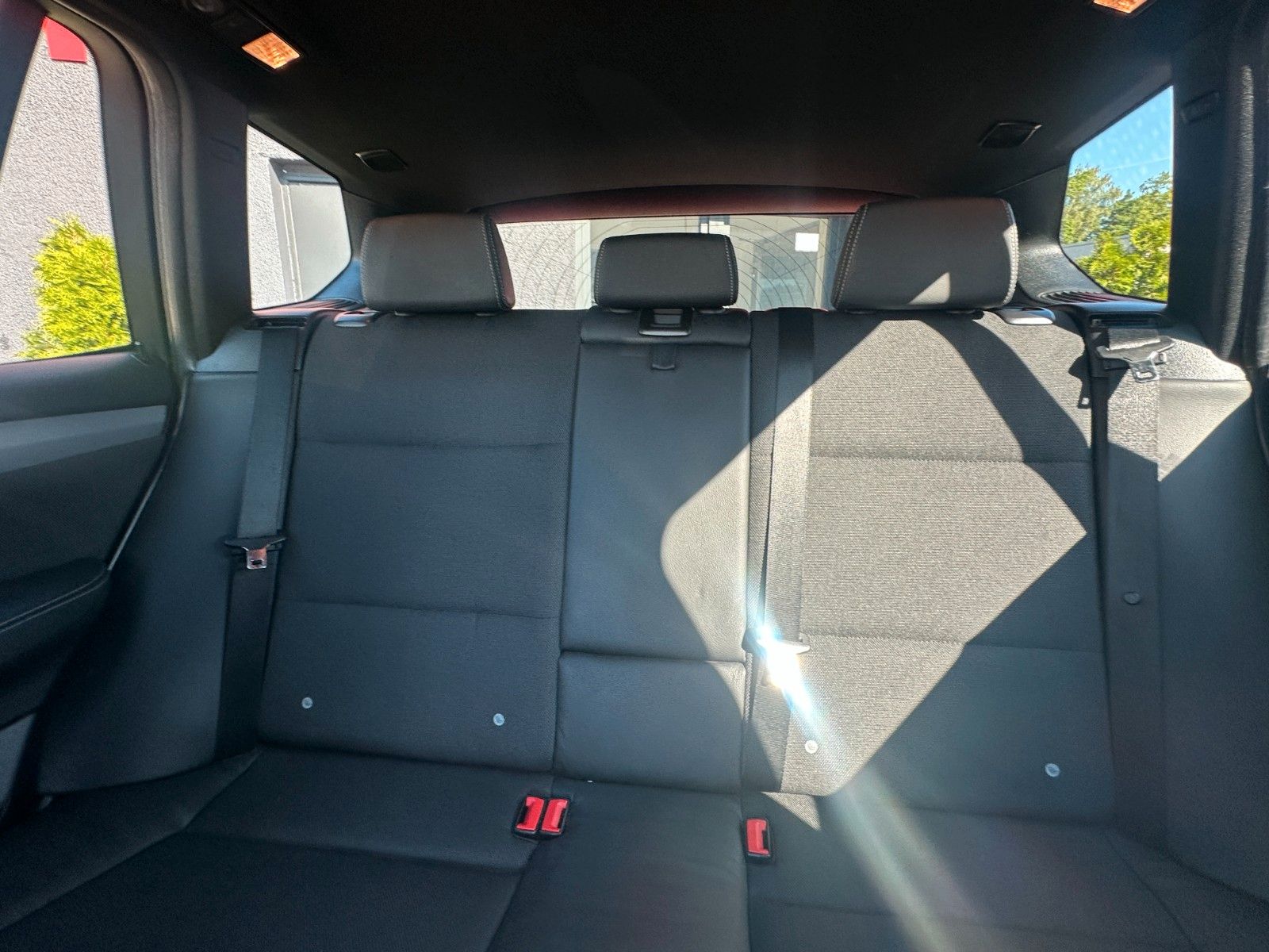 Fahrzeugabbildung BMW X3 xDrive 20 d 184 PS M-Sport HUD SH Leder