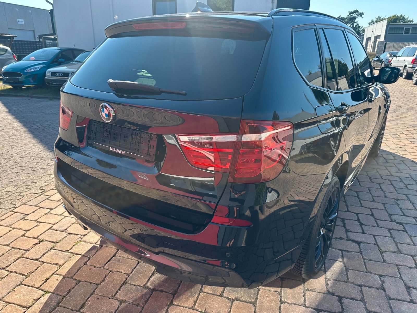 Fahrzeugabbildung BMW X3 xDrive 20 d 184 PS M-Sport HUD SH Leder