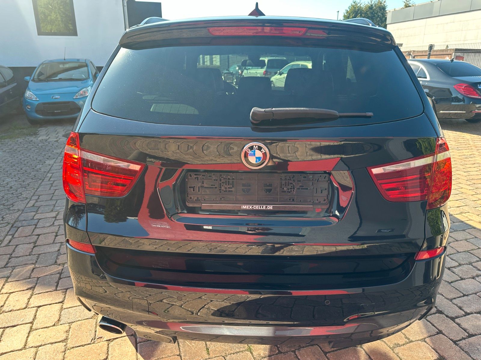 Fahrzeugabbildung BMW X3 xDrive 20 d 184 PS M-Sport HUD SH Leder