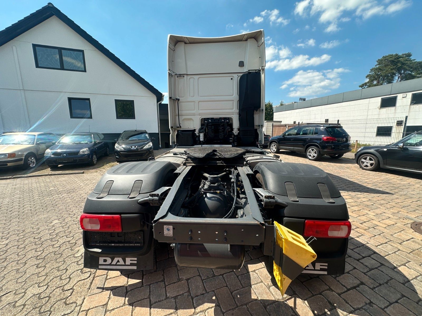 Fahrzeugabbildung DAF XF 530 FT HU 4/27 146 tkm !!! Stand Klima/Heiz.