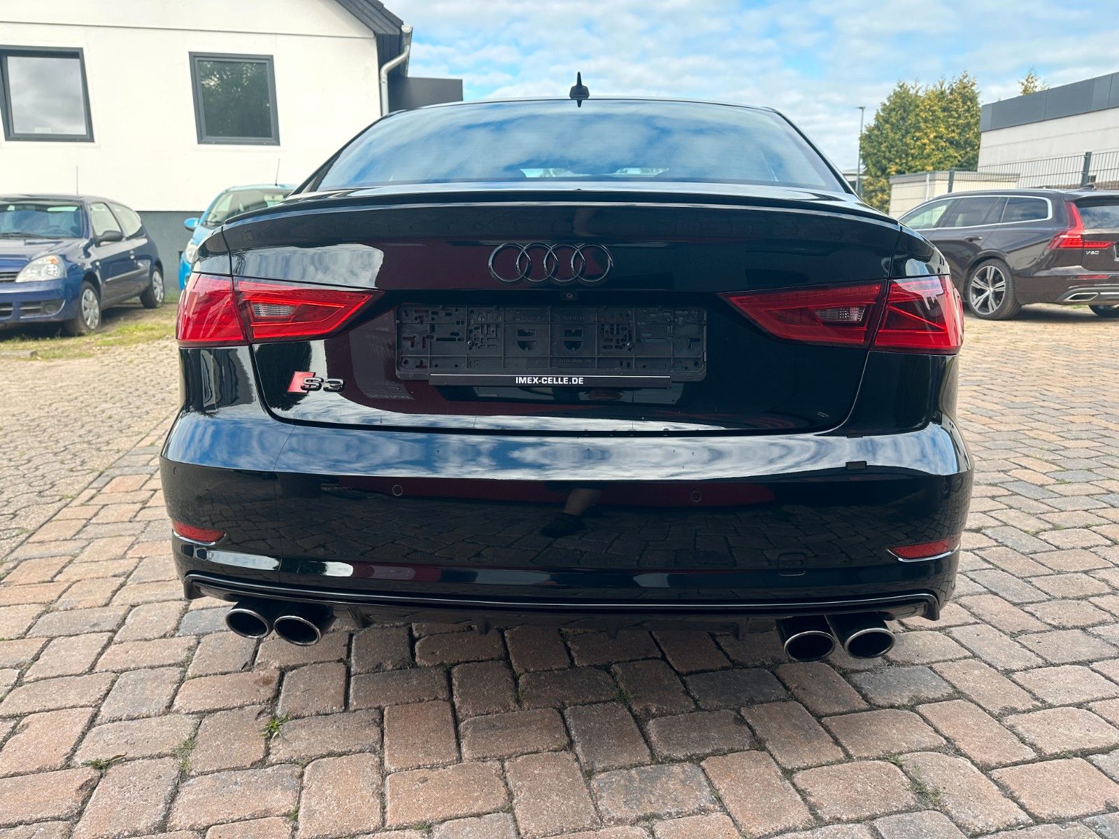 Fahrzeugabbildung Audi S3 2.0 TFSI quattro Tüv neu Leder Pano LED
