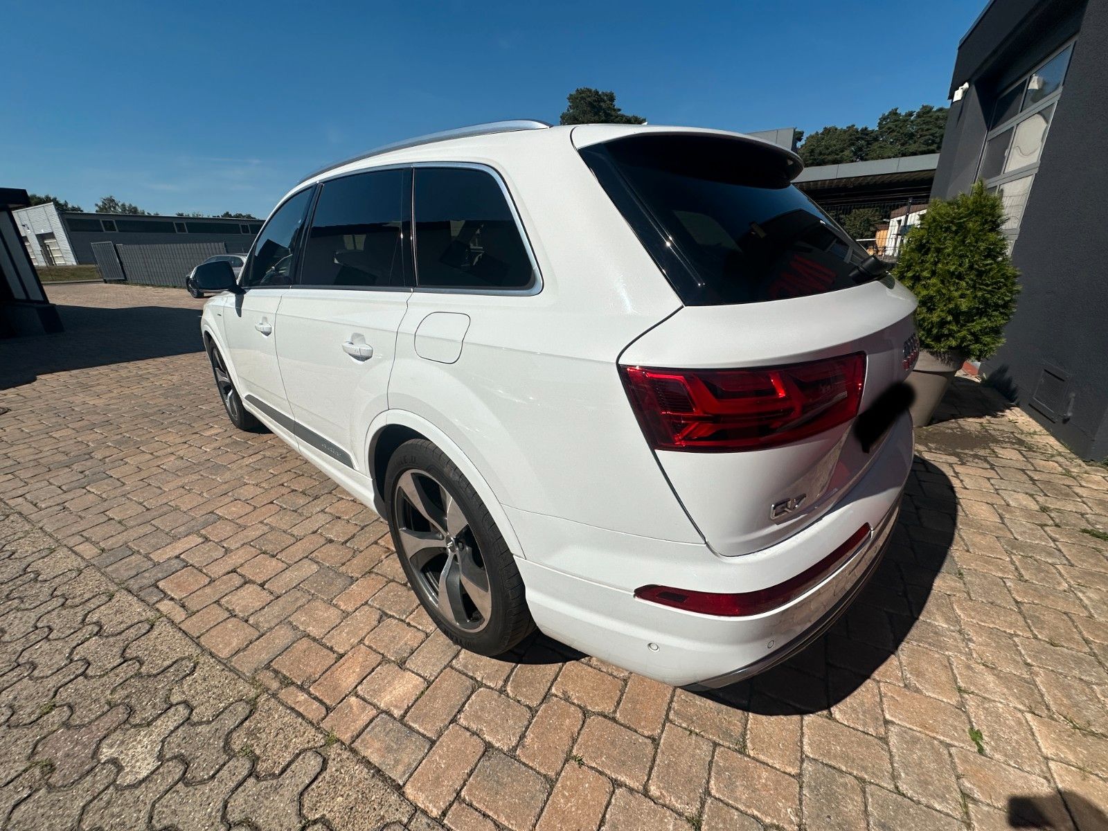 Fahrzeugabbildung Audi Q7 3.0 TDI e-tron S-Line Sport Plus AHK Pano