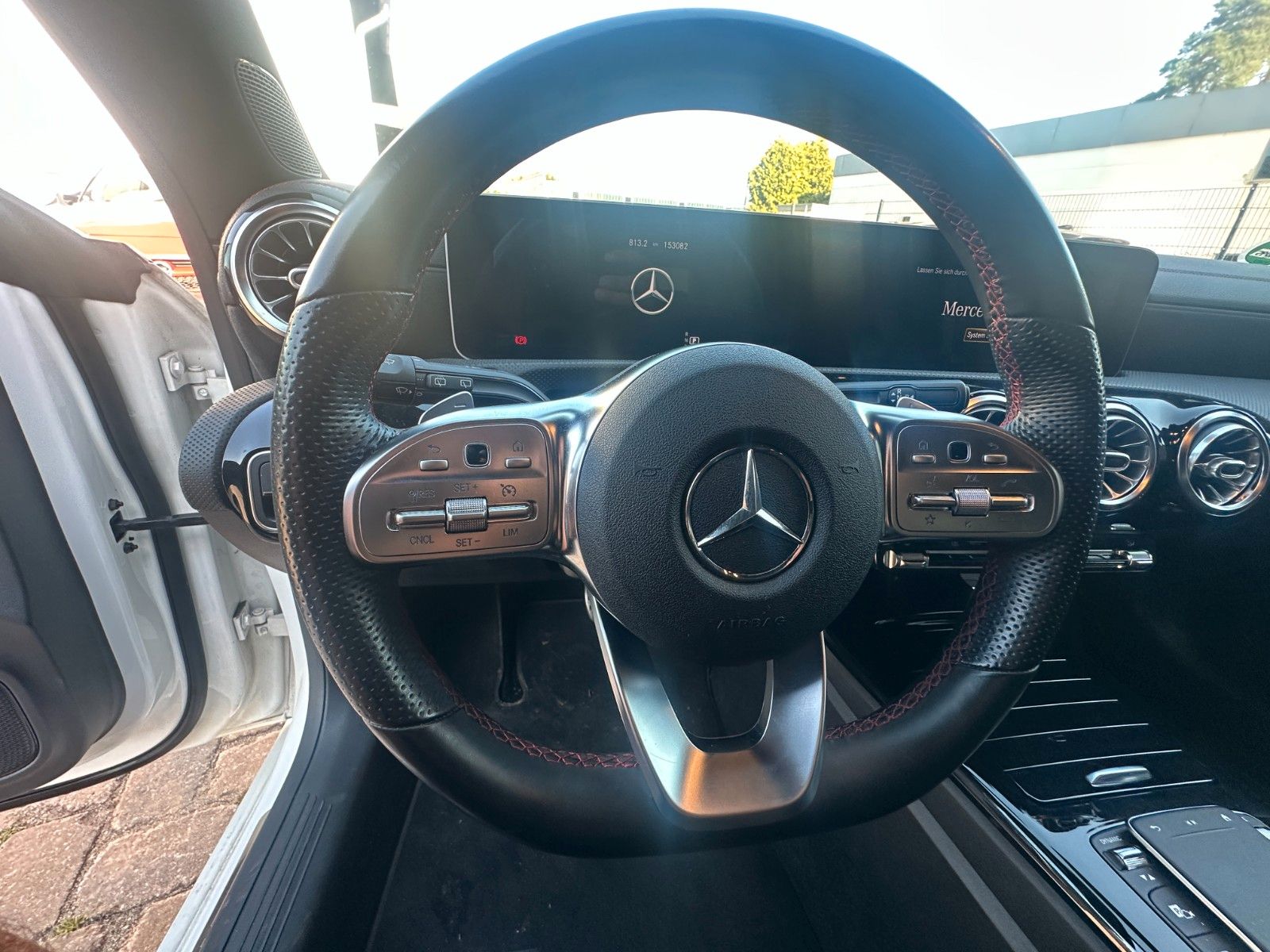 Fahrzeugabbildung Mercedes-Benz CLA 200 d Shooting Brake AMG Pana AHK