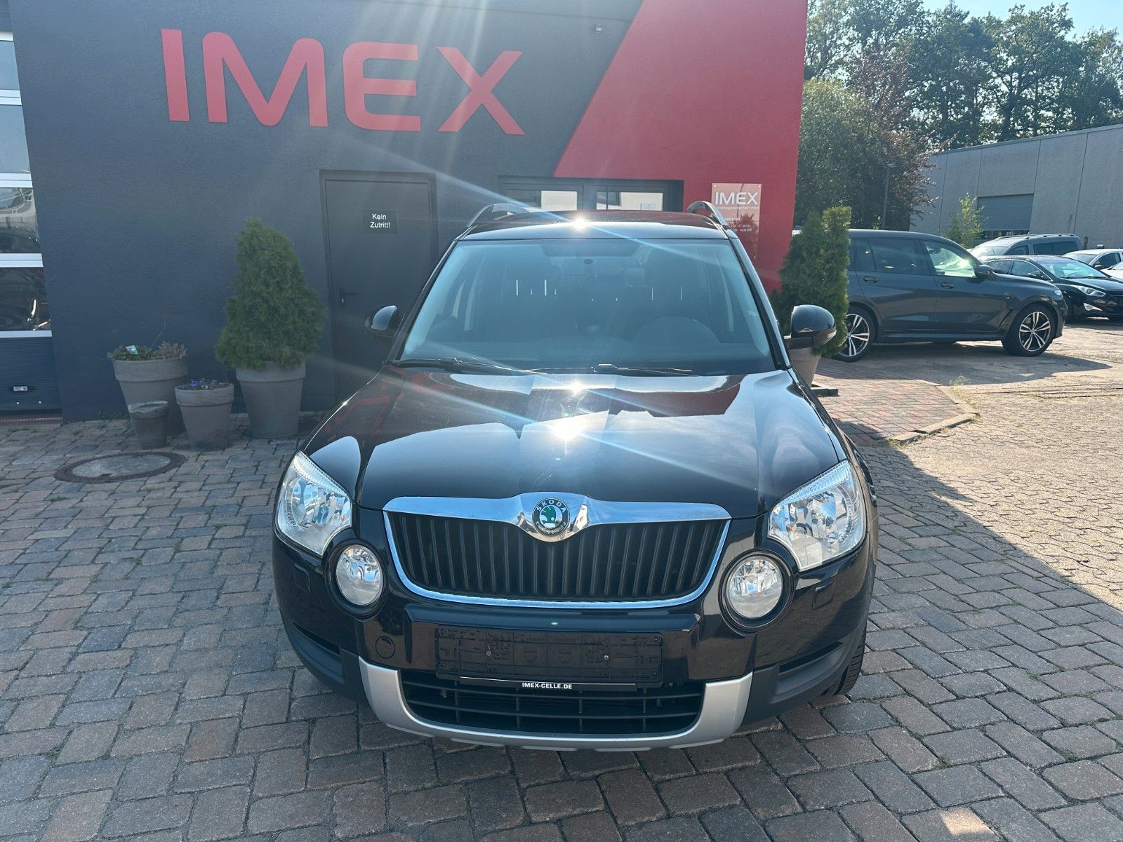 Fahrzeugabbildung Skoda Yeti Ambition 1.4 125 PS Tüv neu PDC SH
