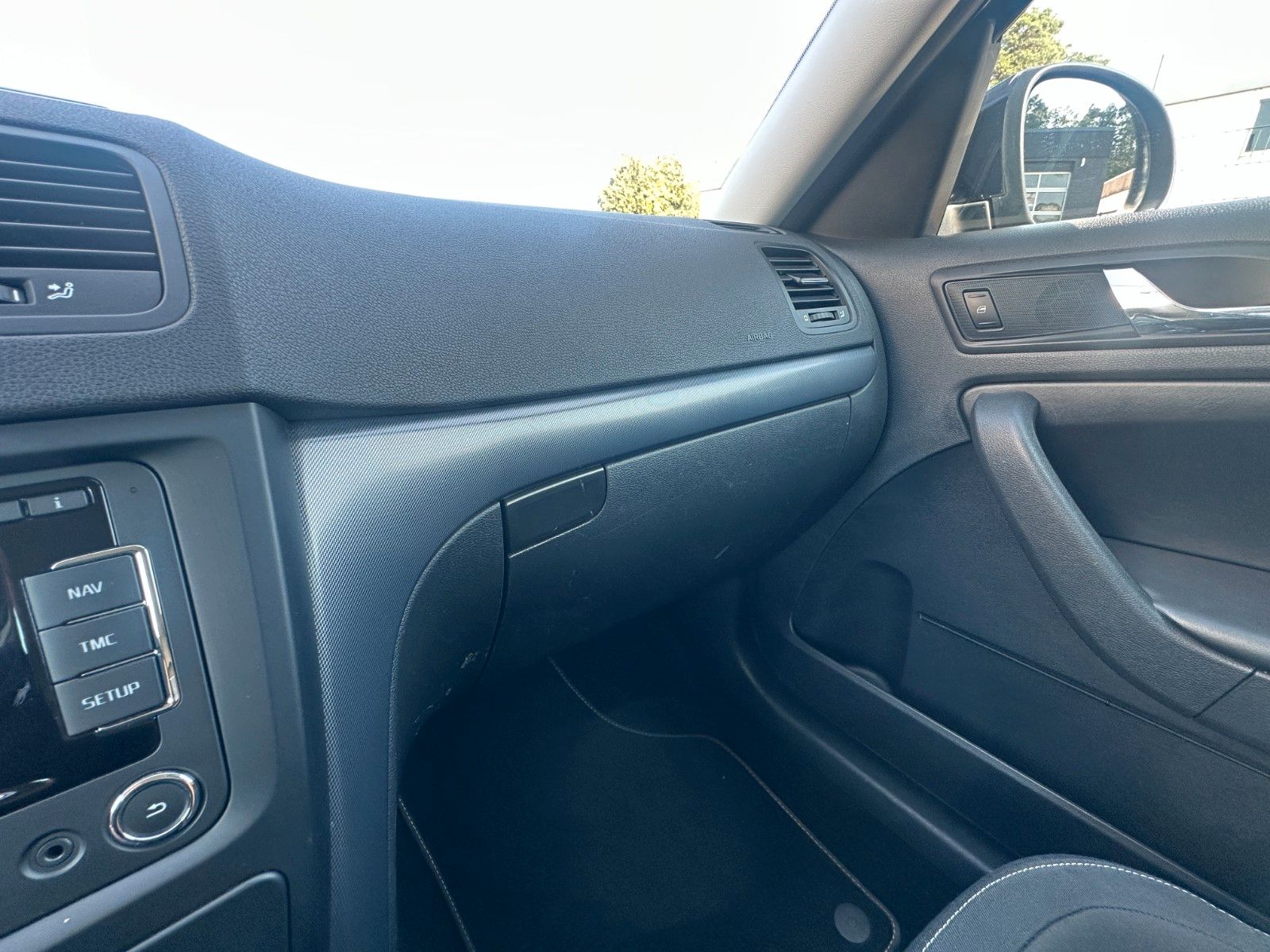 Fahrzeugabbildung Skoda Yeti Ambition 1.4 125 PS Tüv neu PDC SH
