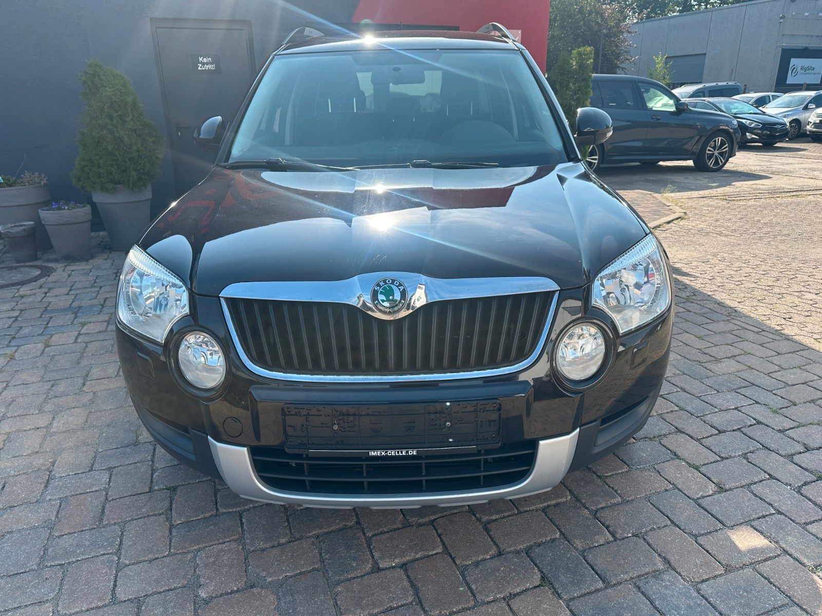 Fahrzeugabbildung Skoda Yeti Ambition 1.4 125 PS Tüv neu PDC SH