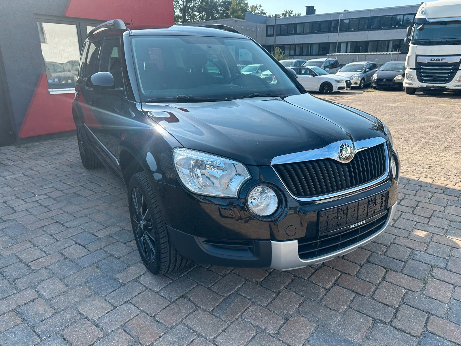 Fahrzeugabbildung Skoda Yeti Ambition 1.4 125 PS Tüv neu PDC SH