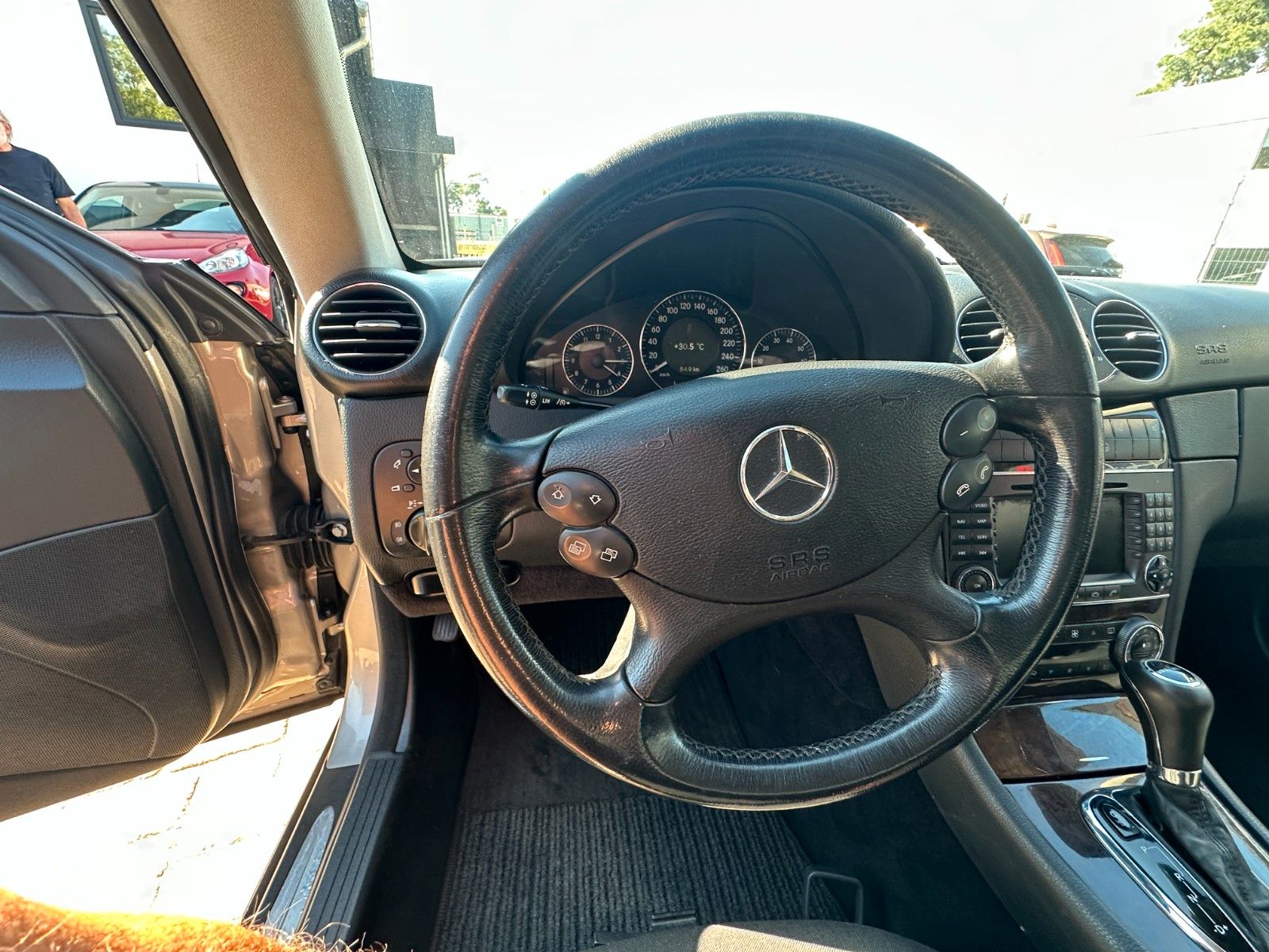 Fahrzeugabbildung Mercedes-Benz 280 CLK Coupe  3.0  231 PS Tüv neu SD Xenon