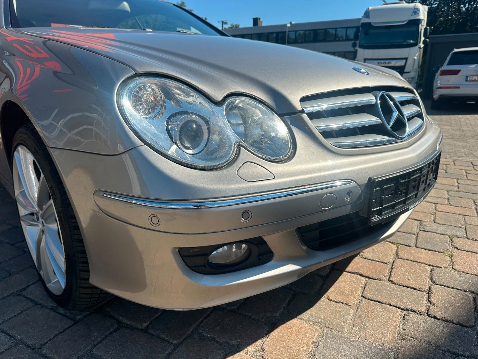 Fahrzeugabbildung Mercedes-Benz 280 CLK Coupe  3.0  231 PS Tüv neu SD Xenon