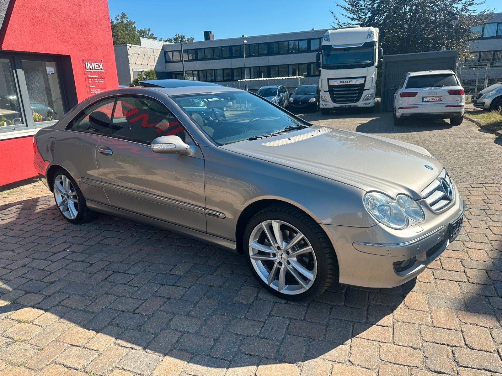 Fahrzeugabbildung Mercedes-Benz 280 CLK Coupe  3.0  231 PS Tüv neu SD Xenon