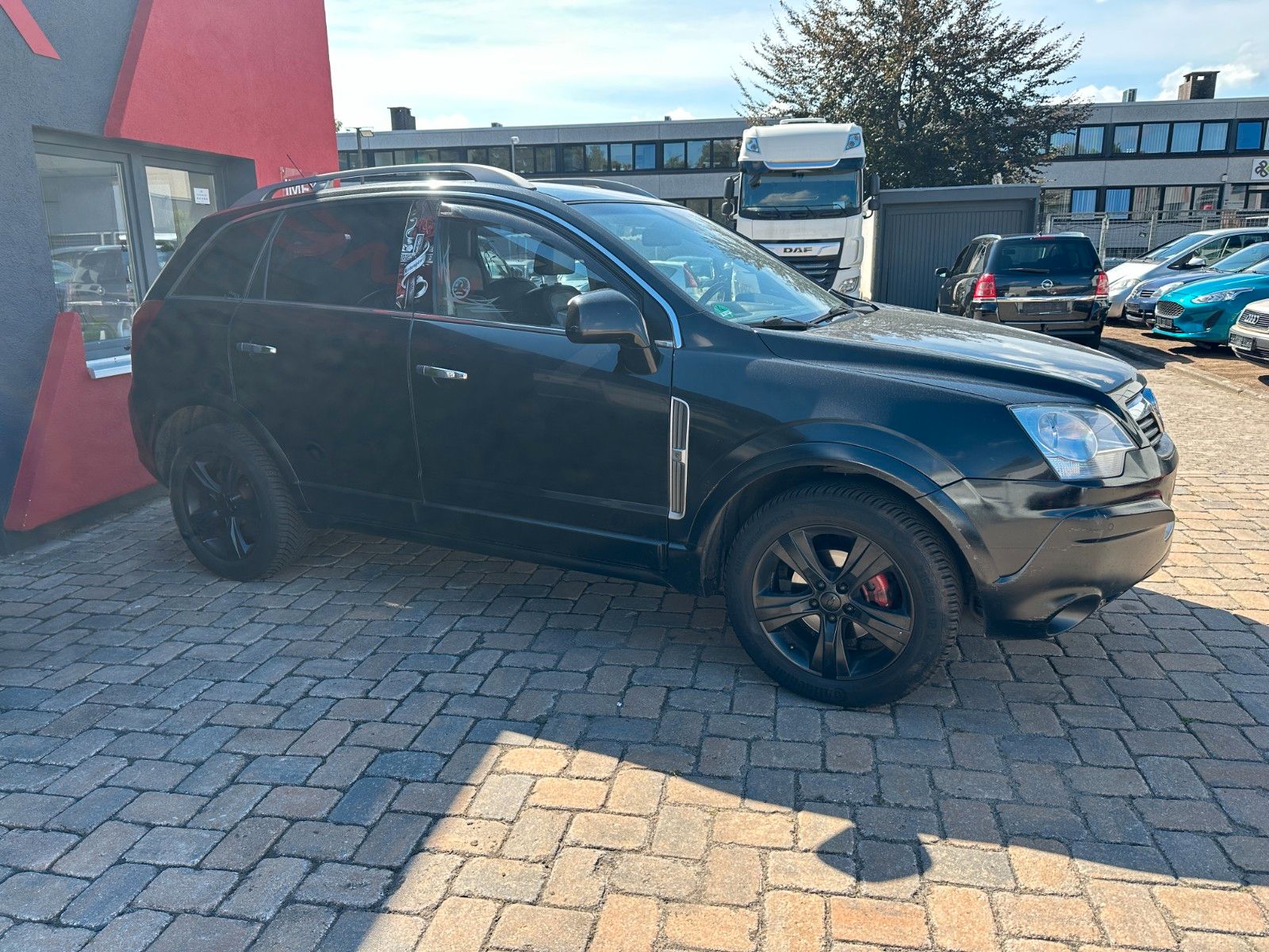 Fahrzeugabbildung Opel Antara Cosmo 4x4 3.2 227 PS Tüv 12/27 Klima