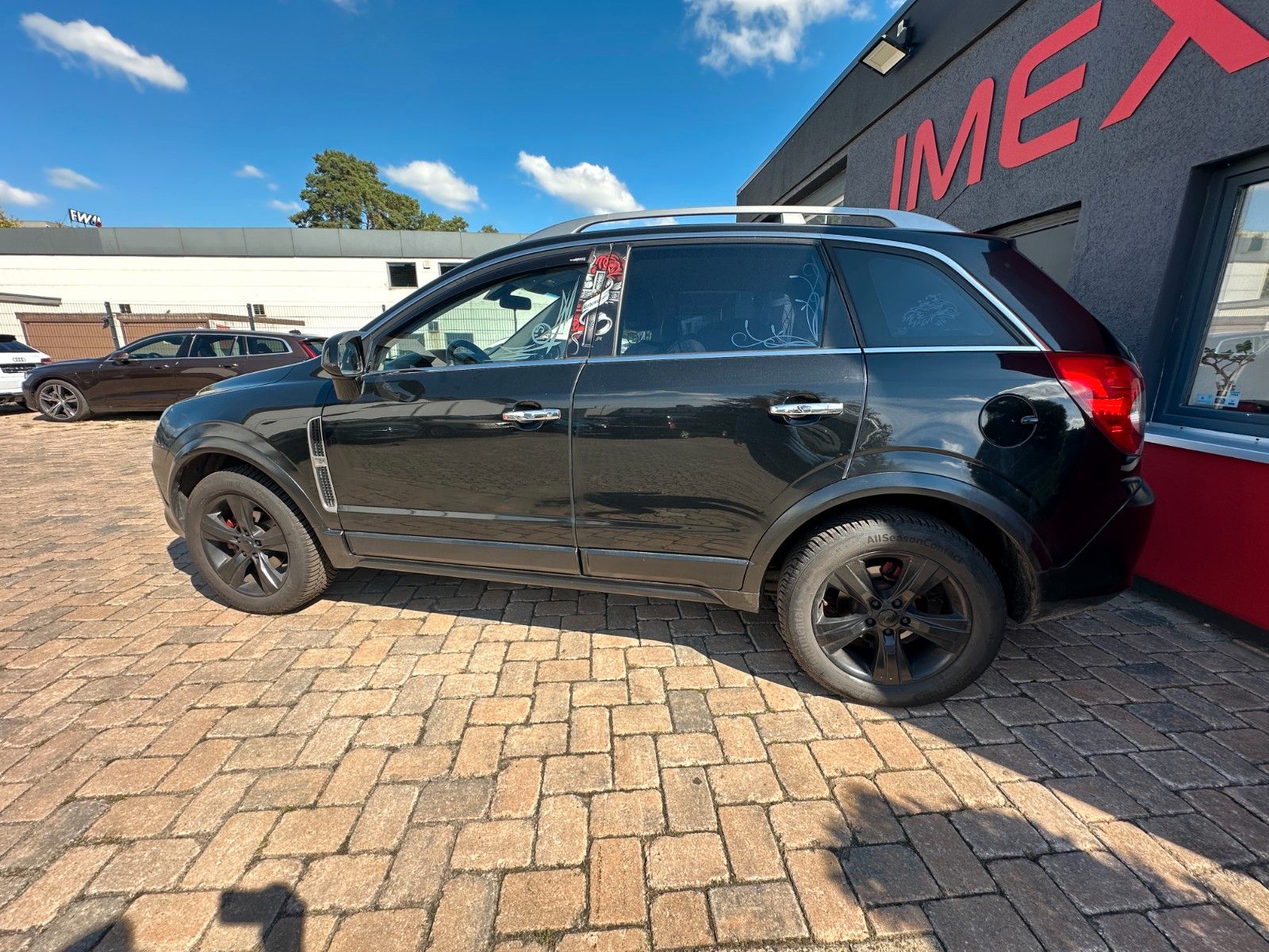 Fahrzeugabbildung Opel Antara Cosmo 4x4 3.2 227 PS Tüv 12/27 Klima