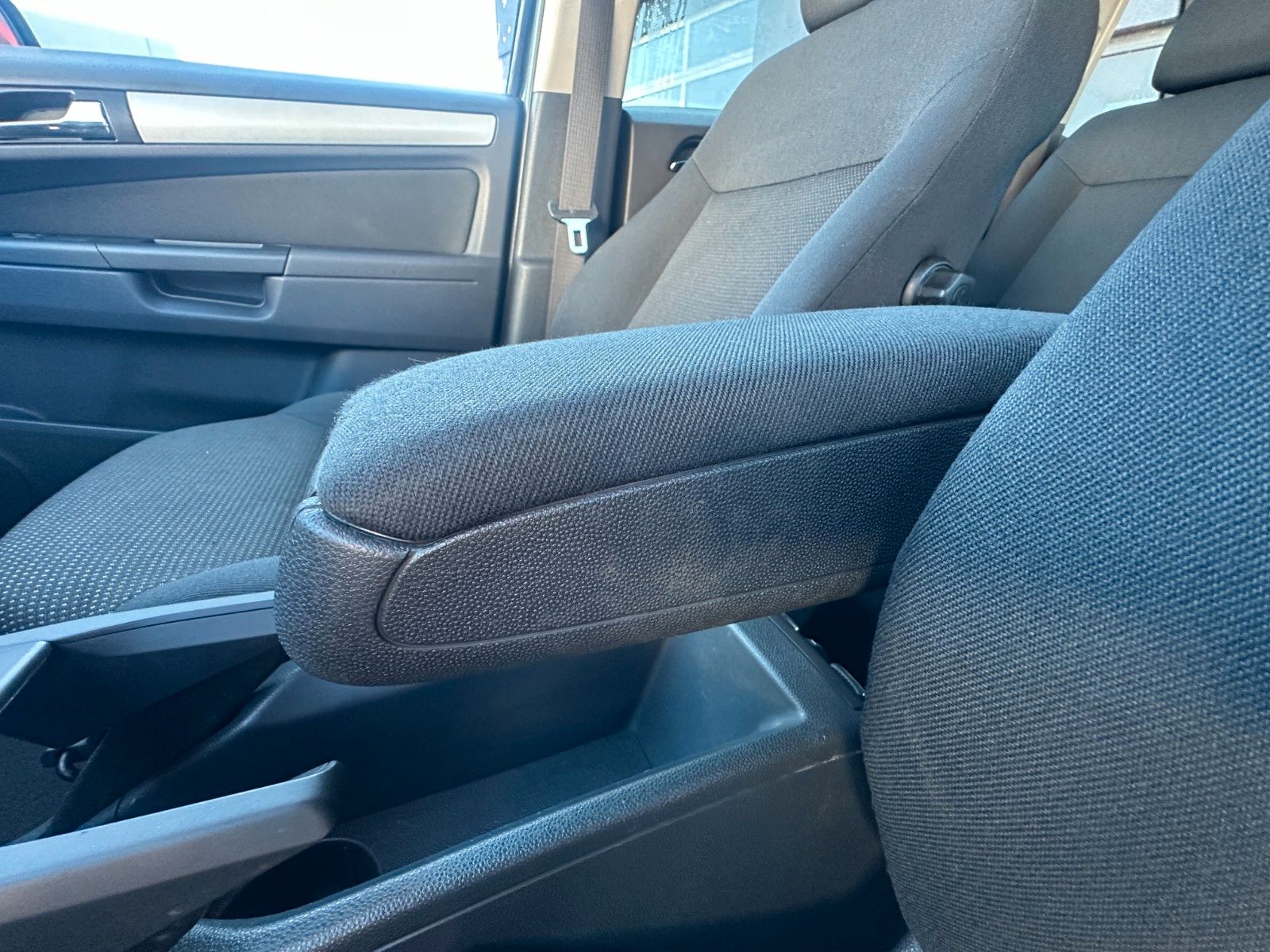 Fahrzeugabbildung Opel Zafira B Family Plus 1.8 140 PS Tüv neu 7 Sitze