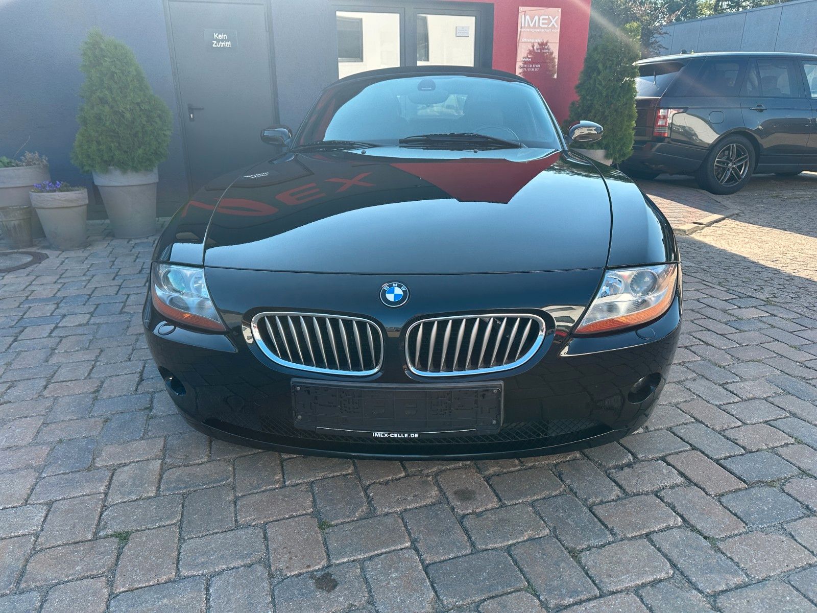 Fahrzeugabbildung BMW Z4 Roadster 3.0 i  231 PS Leder Xenon SH Navi