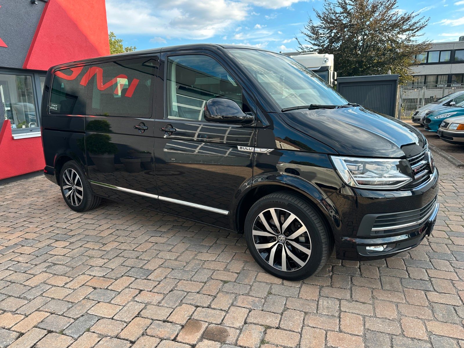 Fahrzeugabbildung Volkswagen Multivan 4M Highline 204 PS SD Leder 46tkm !!