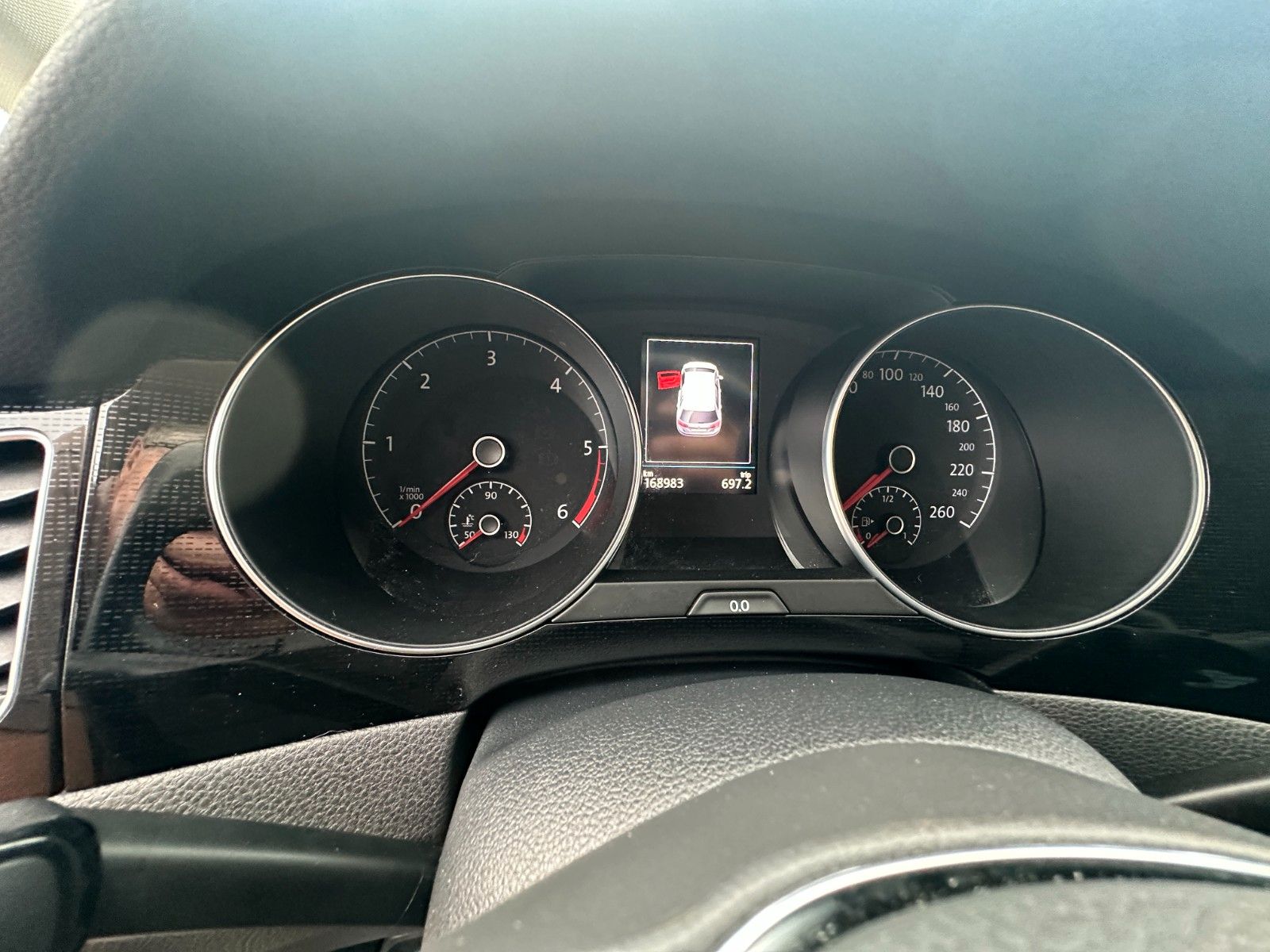Fahrzeugabbildung Volkswagen Golf Sportsvan Sound 115 PS HU neu AHK Navi SH