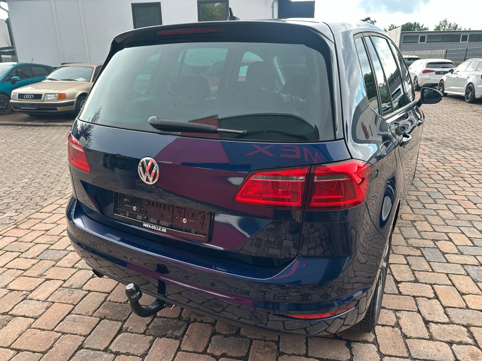 Fahrzeugabbildung Volkswagen Golf Sportsvan Sound 115 PS HU neu AHK Navi SH