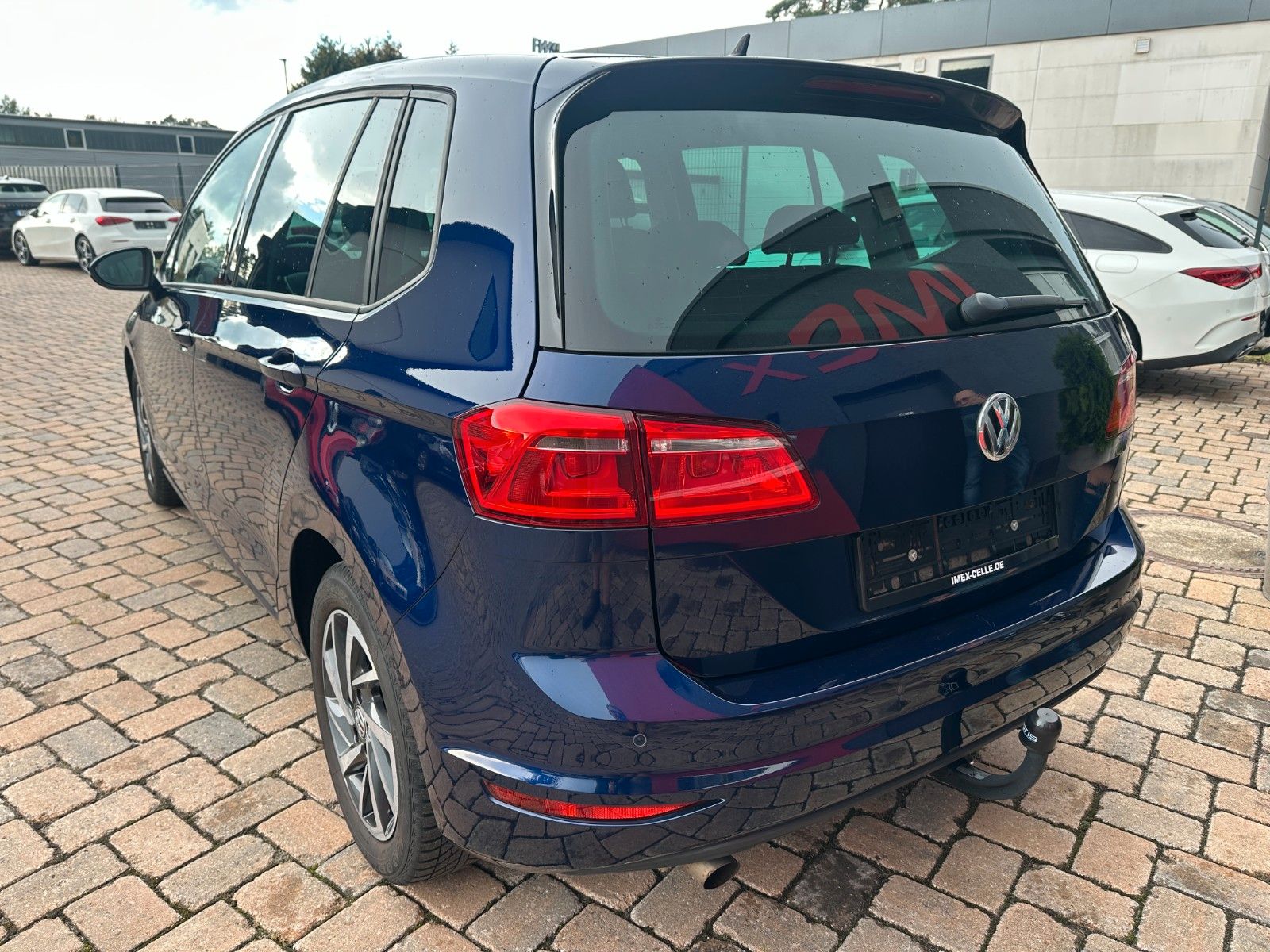 Fahrzeugabbildung Volkswagen Golf Sportsvan Sound 115 PS HU neu AHK Navi SH