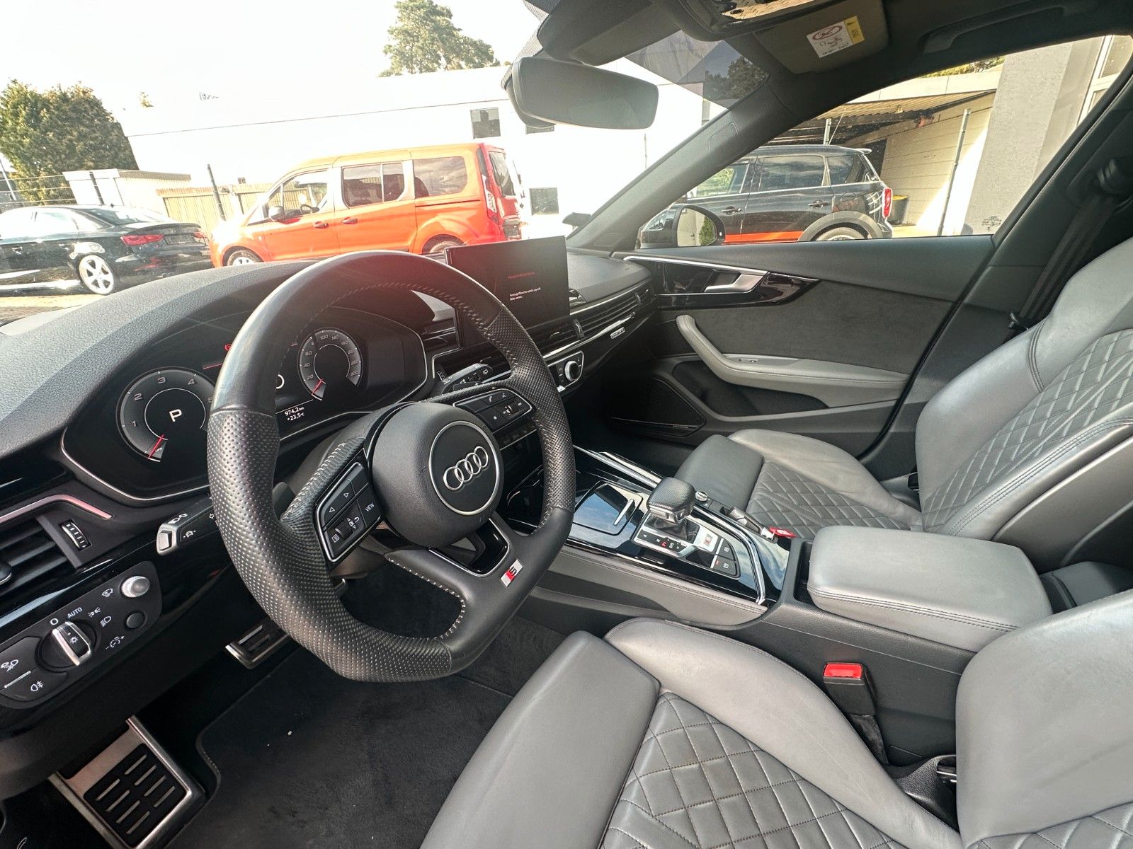 Fahrzeugabbildung Audi S4 Avant 3.0 TDI  347 PS Pano LED B&O Leder