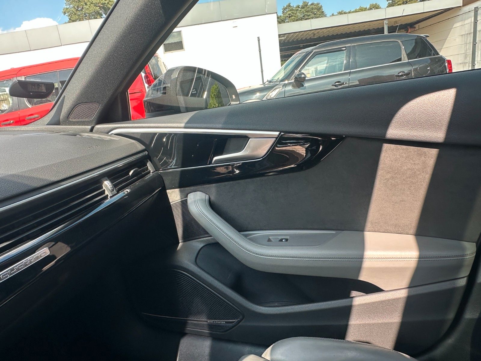 Fahrzeugabbildung Audi S4 Avant 3.0 TDI  347 PS Pano LED B&O Leder