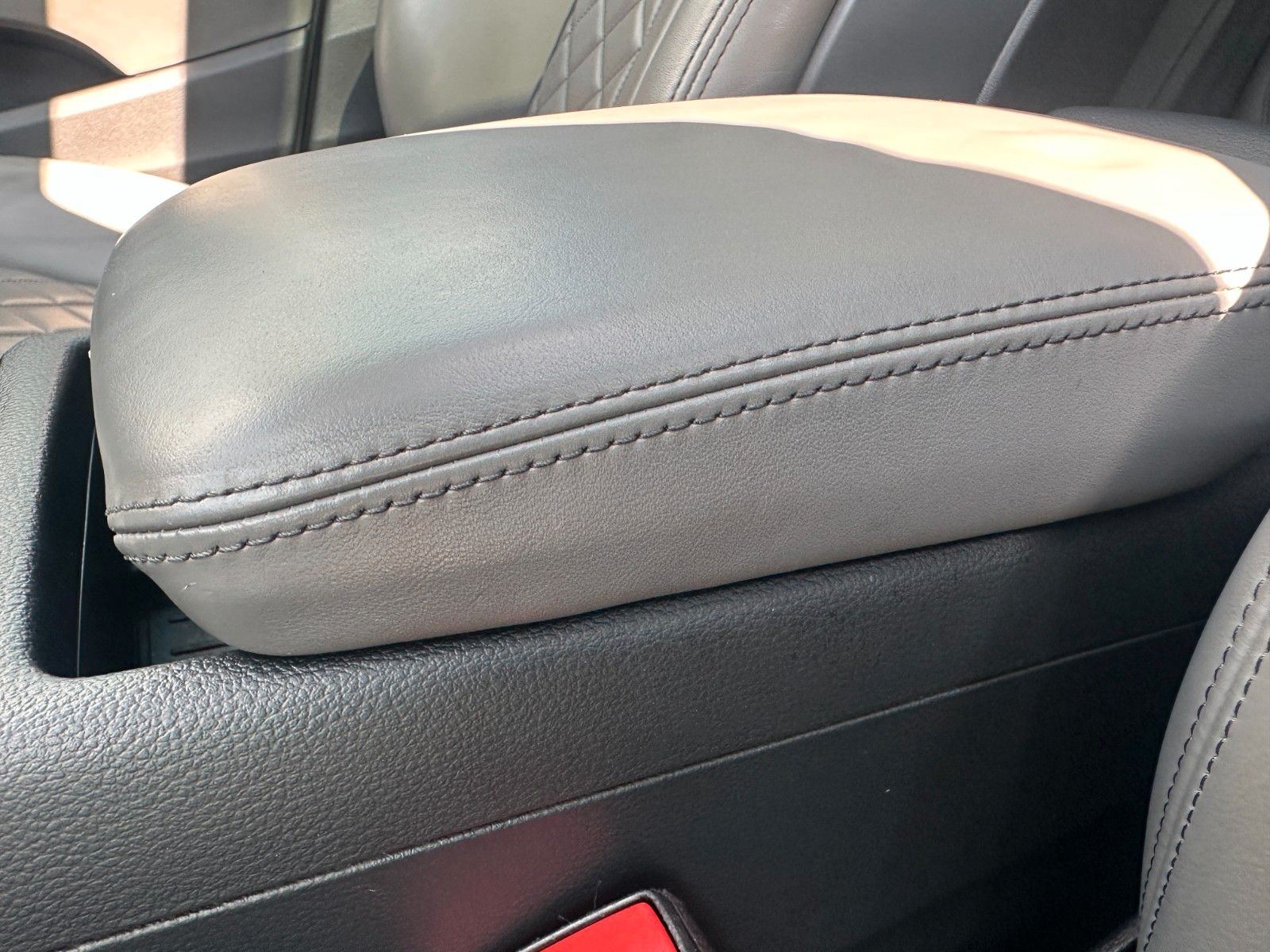 Fahrzeugabbildung Audi S4 Avant 3.0 TDI  347 PS Pano LED B&O Leder