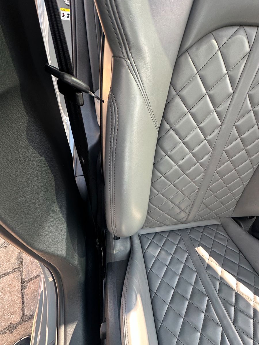Fahrzeugabbildung Audi S4 Avant 3.0 TDI  347 PS Pano LED B&O Leder