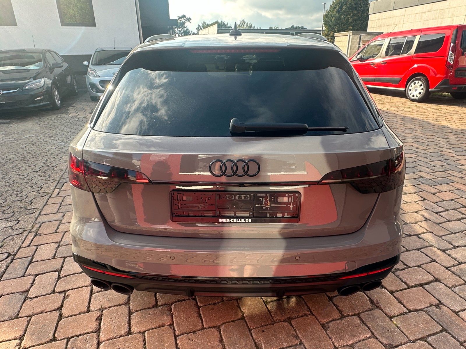 Fahrzeugabbildung Audi S4 Avant 3.0 TDI  347 PS Pano LED B&O Leder
