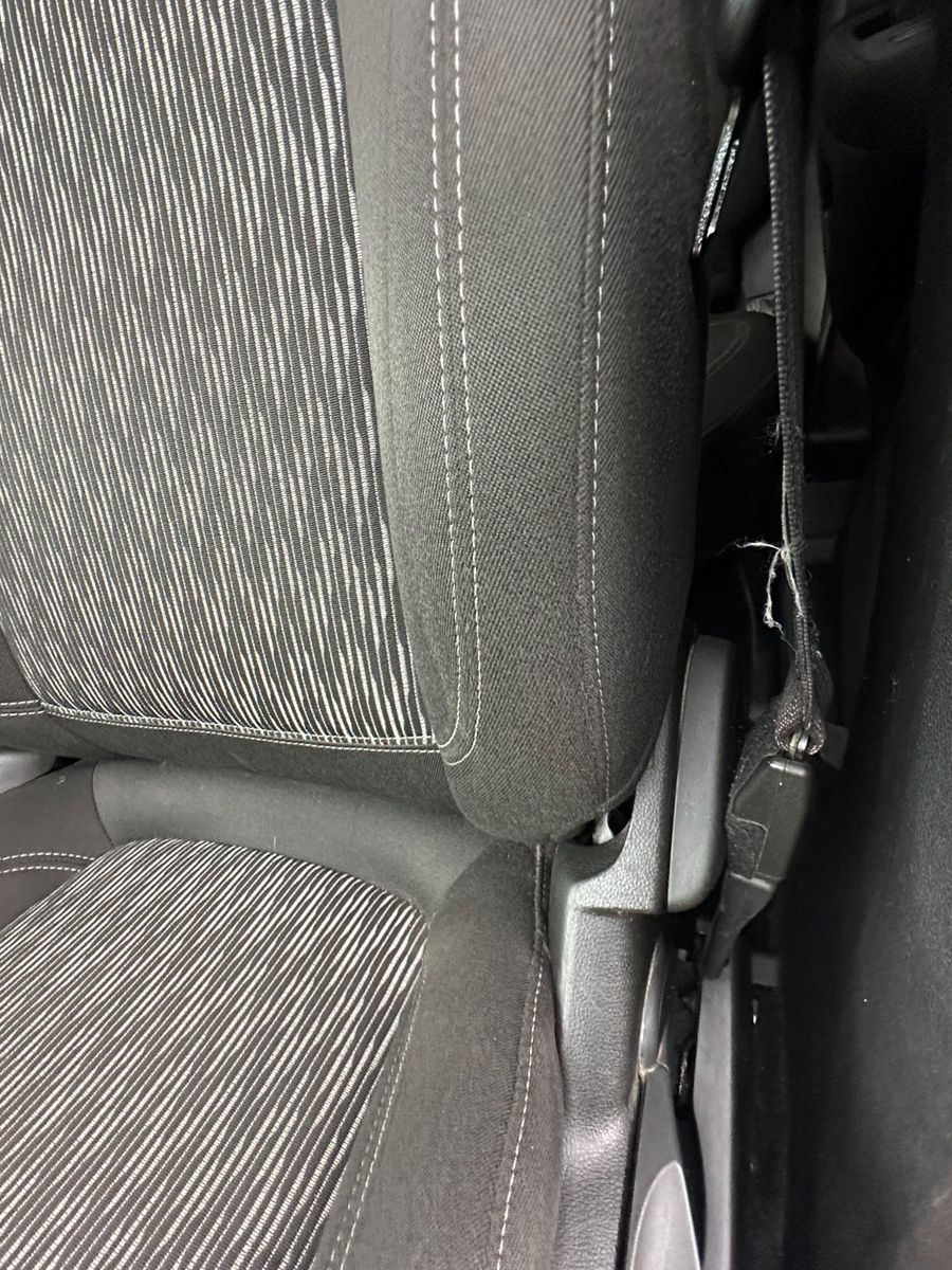 Fahrzeugabbildung Opel Mokka Edition ecoFlex 1.6 136 PS AHK Xenon