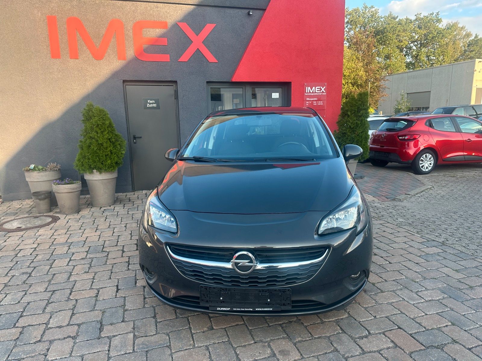 Fahrzeugabbildung Opel Corsa E Drive 1.4 90 PS HU neu Navi LH