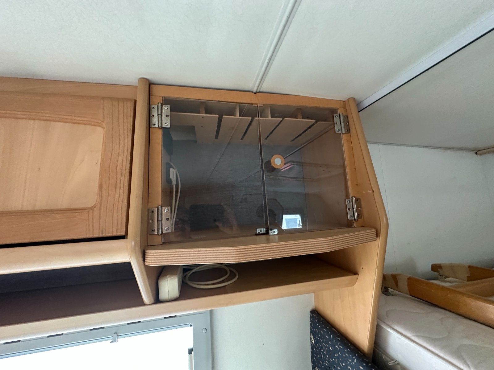 Fahrzeugabbildung Bürstner A 572-2 HU neu Truma 6-Sitze!! Sat AHK  1.Hand