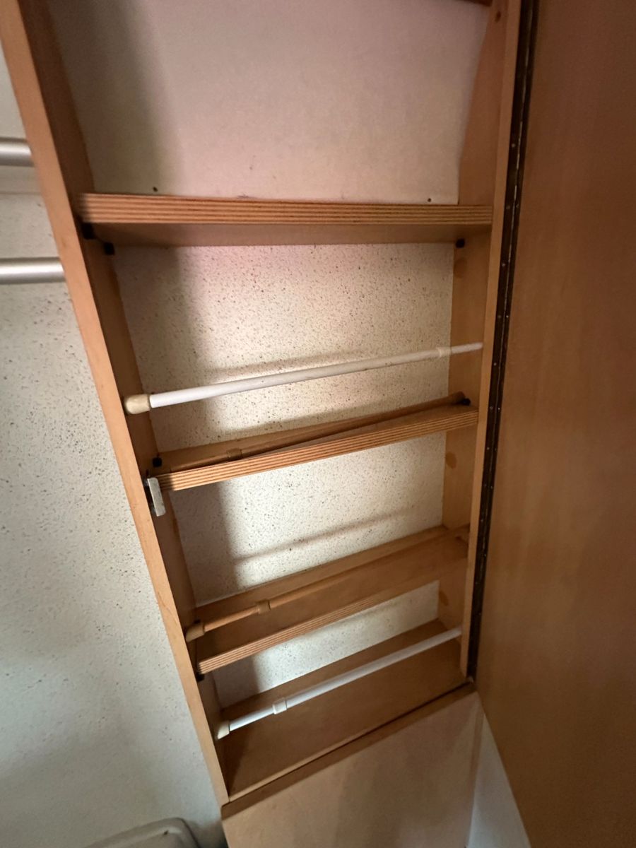 Fahrzeugabbildung Bürstner A 572-2 HU neu Truma 6-Sitze!! Sat AHK  1.Hand