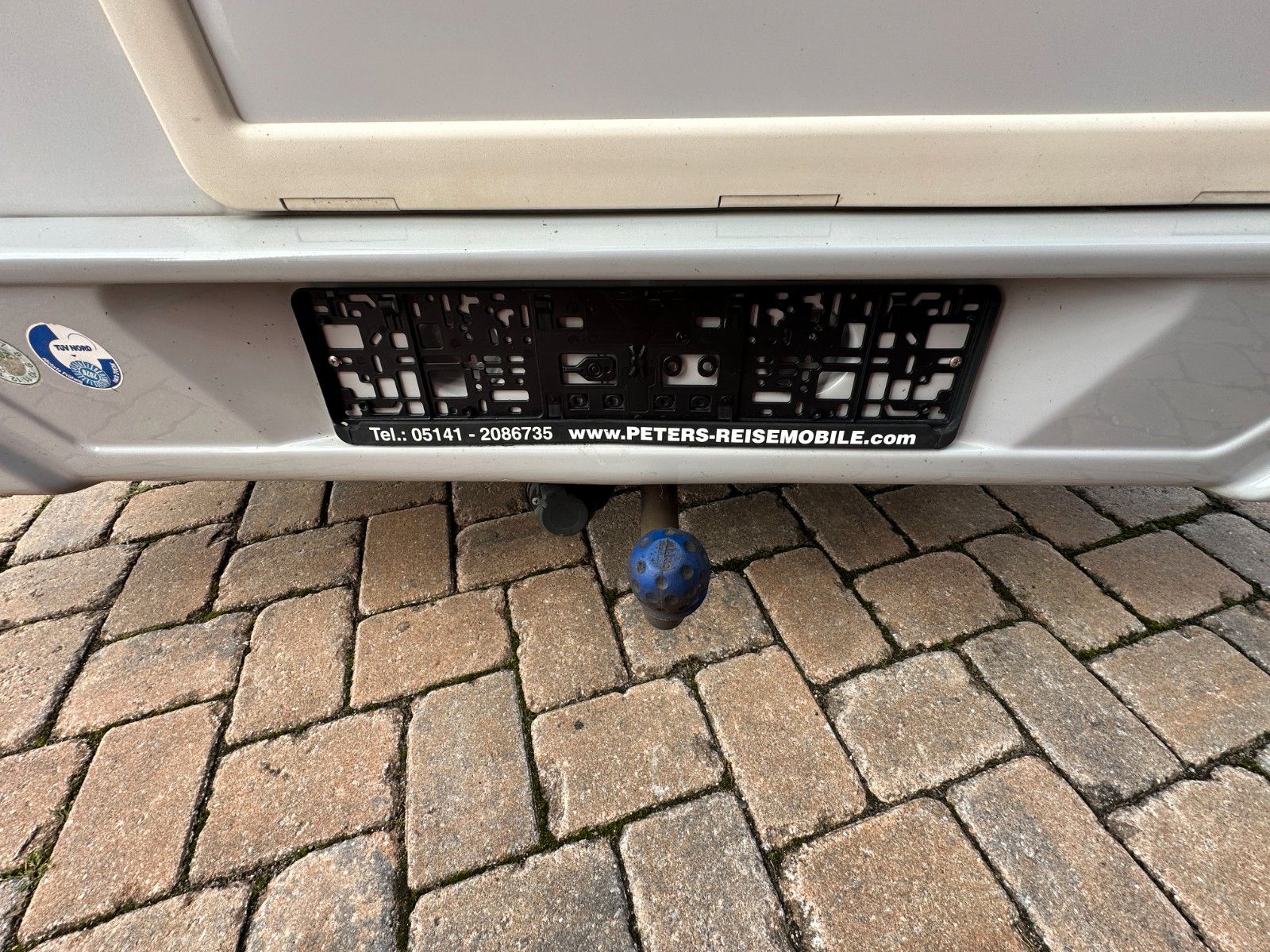 Fahrzeugabbildung Bürstner A 572-2 HU neu Truma 6-Sitze!! Sat AHK  1.Hand