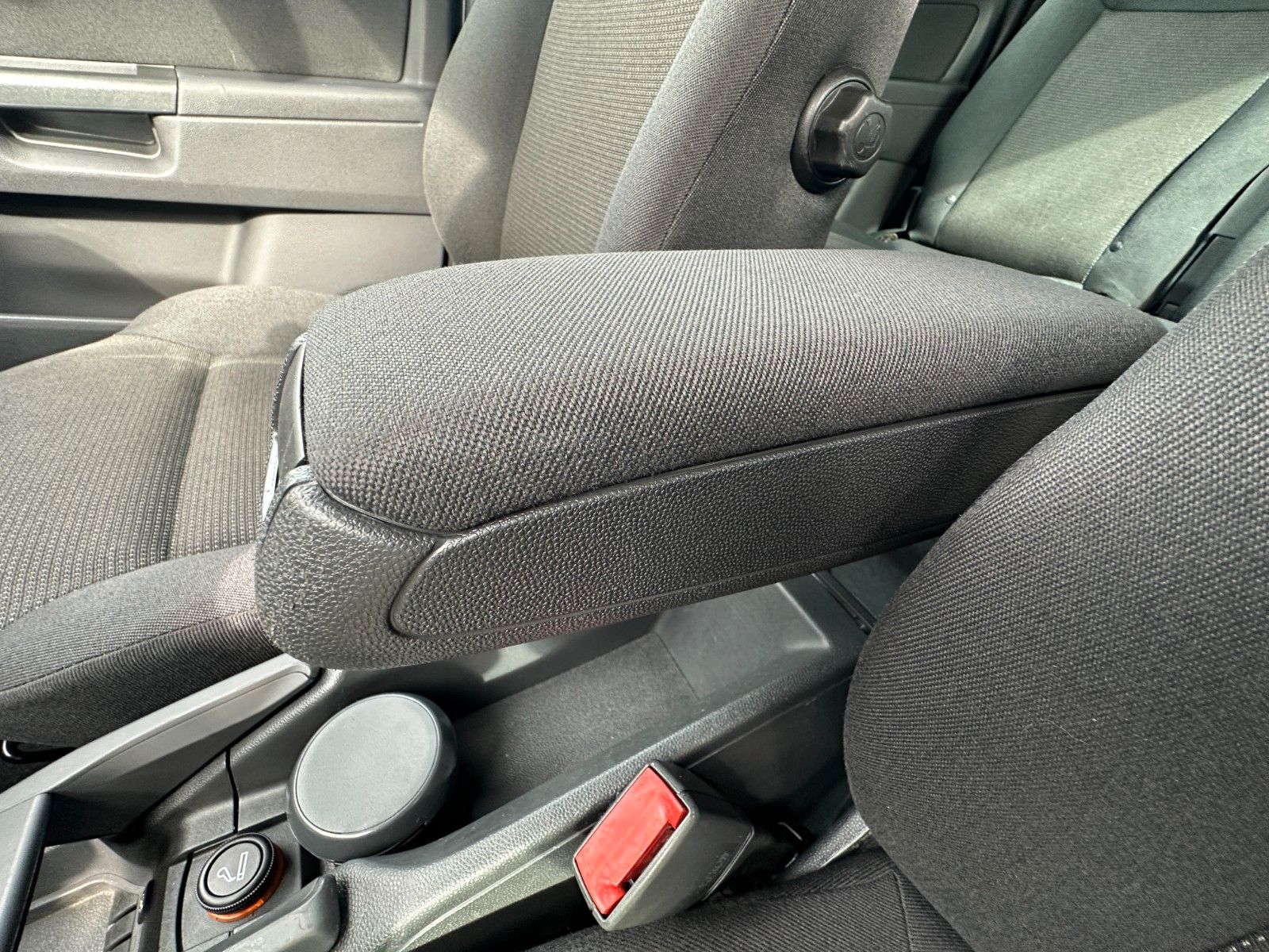 Fahrzeugabbildung Opel Zafira Family Plus 1.8 140PS Tüv 8/27 7 Sitze