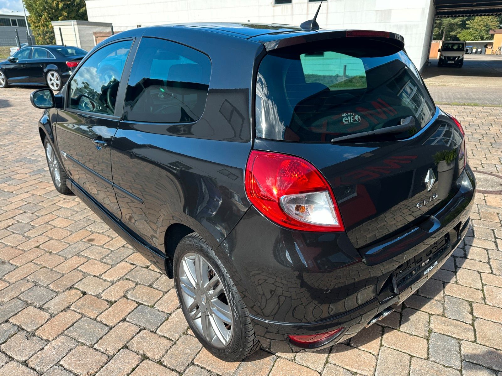 Fahrzeugabbildung Renault Clio III GT 1.6 128 PS HU neu 1.Hand 53 tkm
