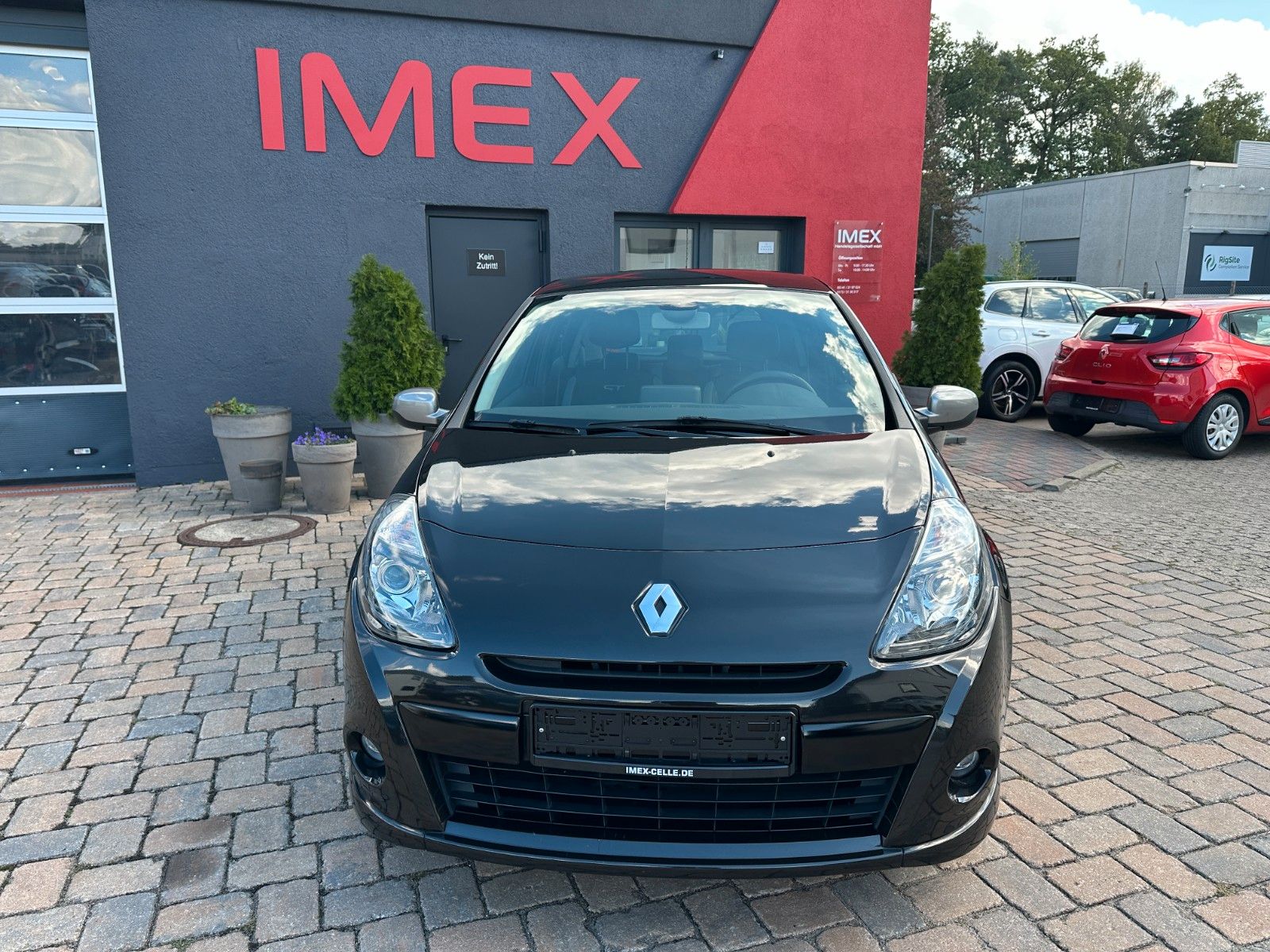 Fahrzeugabbildung Renault Clio III GT 1.6 128 PS HU neu 1.Hand 53 tkm