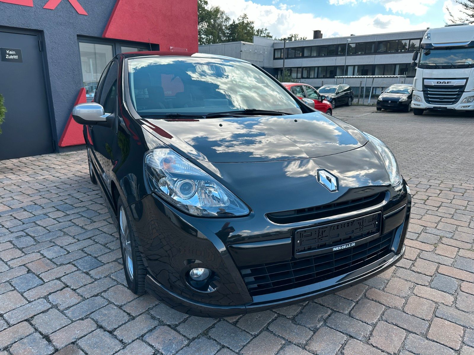 Fahrzeugabbildung Renault Clio III GT 1.6 128 PS HU neu 1.Hand 53 tkm