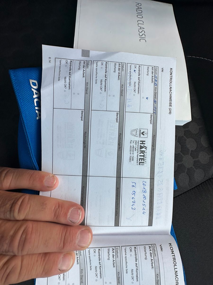 Fahrzeugabbildung Dacia Logan MCV II Laureate 1.2 75 PS 1.Hand 10 tkm!!!