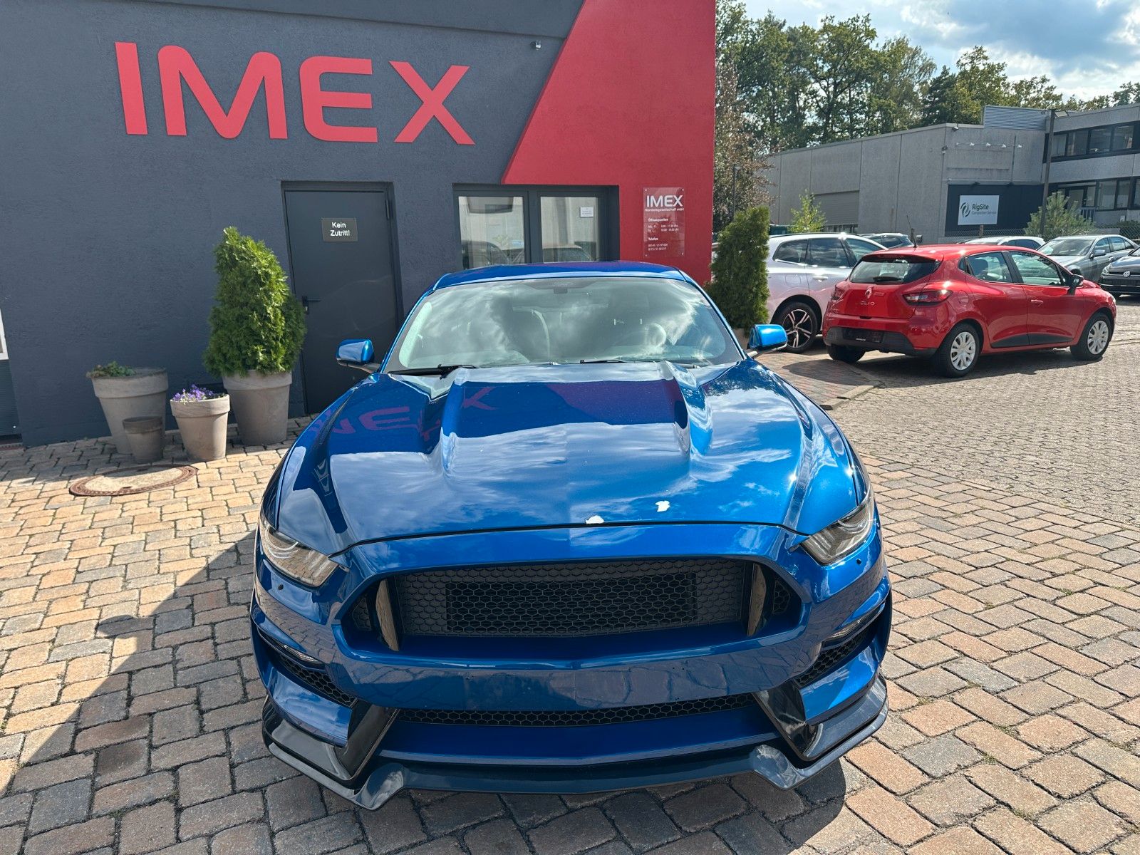 Fahrzeugabbildung Ford Mustang 3.7 V6 305 PS HU neu Autom. Leder