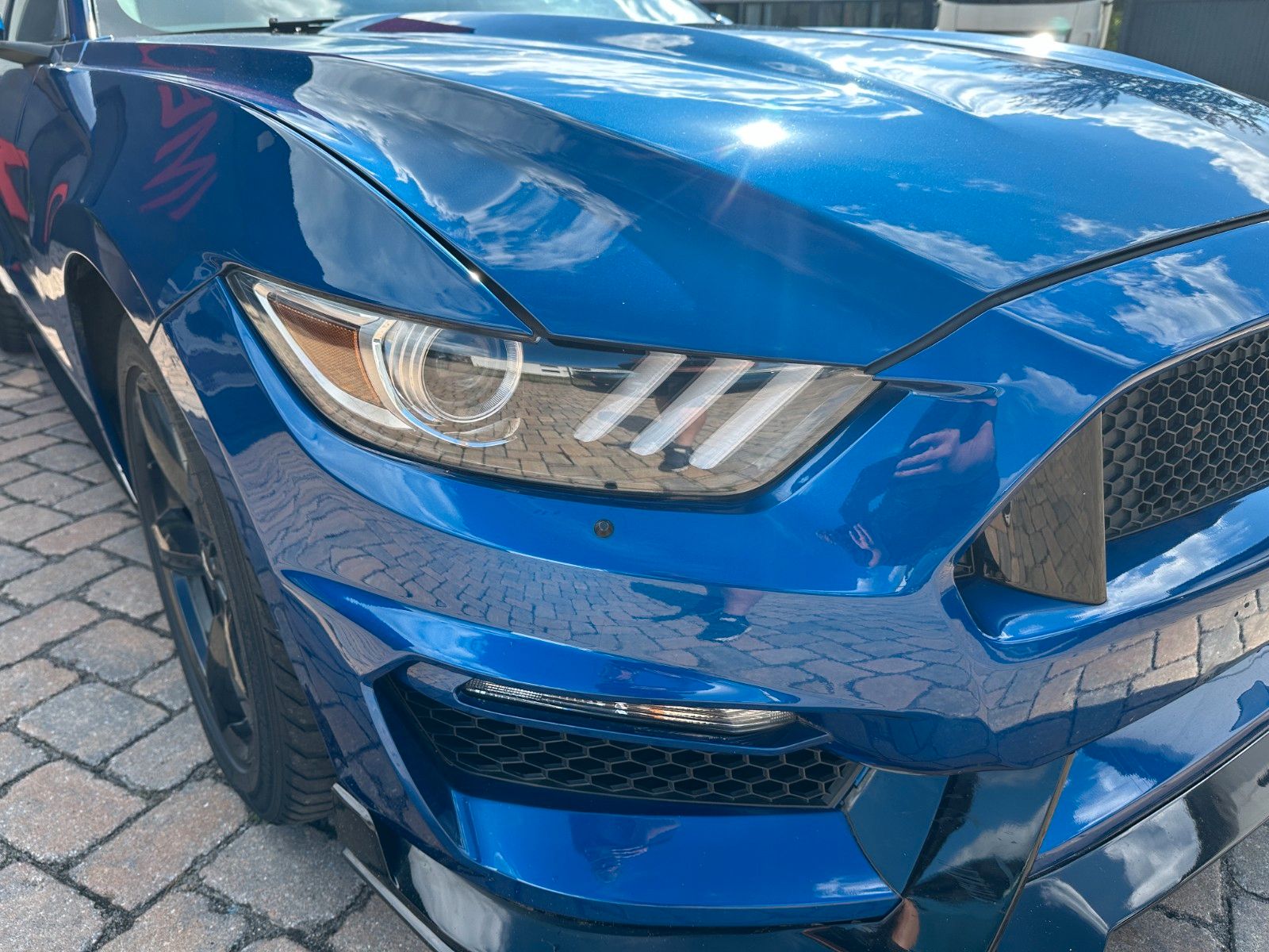 Fahrzeugabbildung Ford Mustang 3.7 V6 305 PS HU neu Autom. Leder